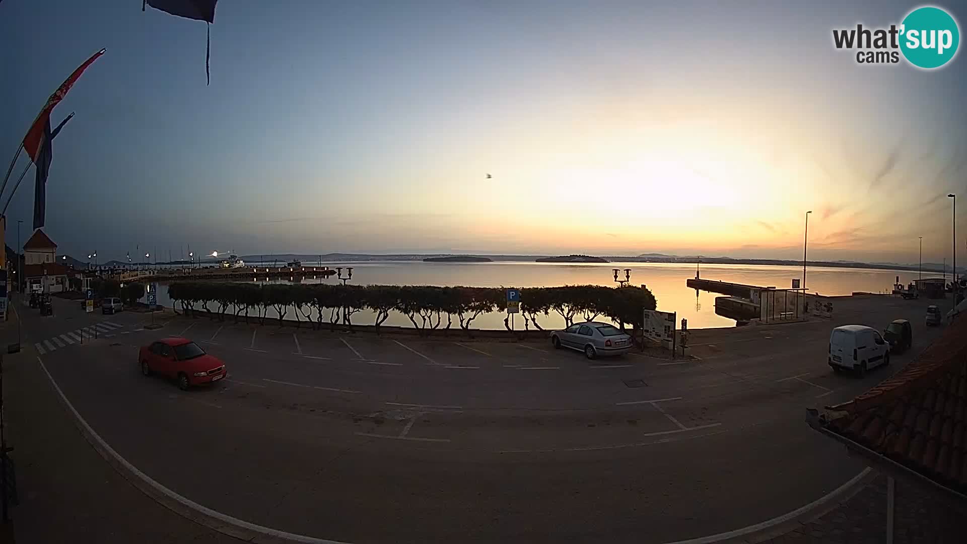 Spletna kamera Tkon – trajektni terminal