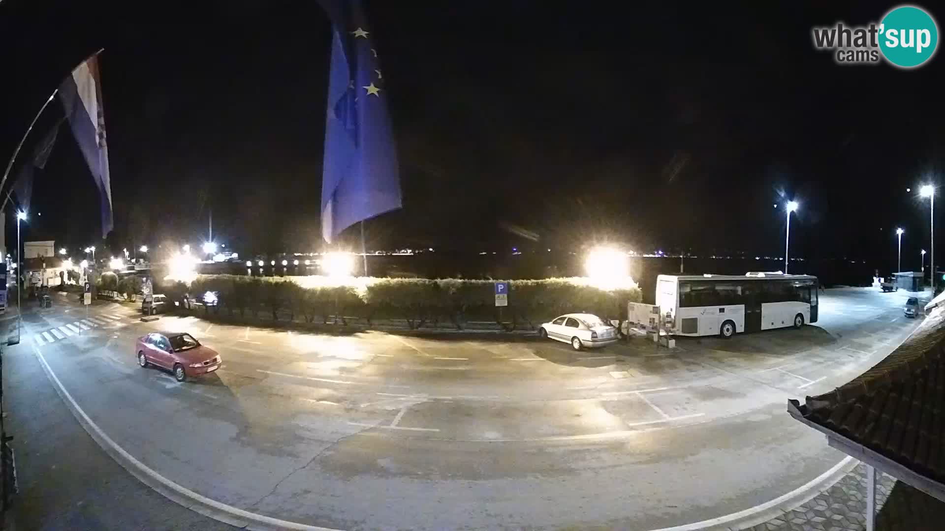 Spletna kamera Tkon – trajektni terminal