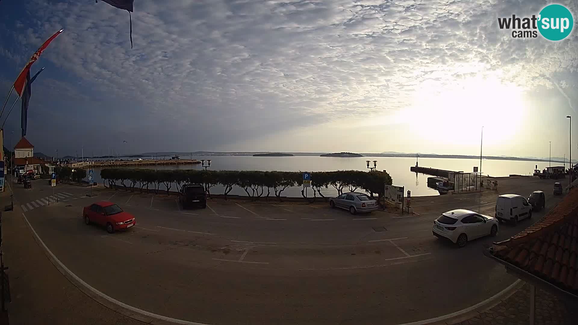 Spletna kamera Tkon – trajektni terminal