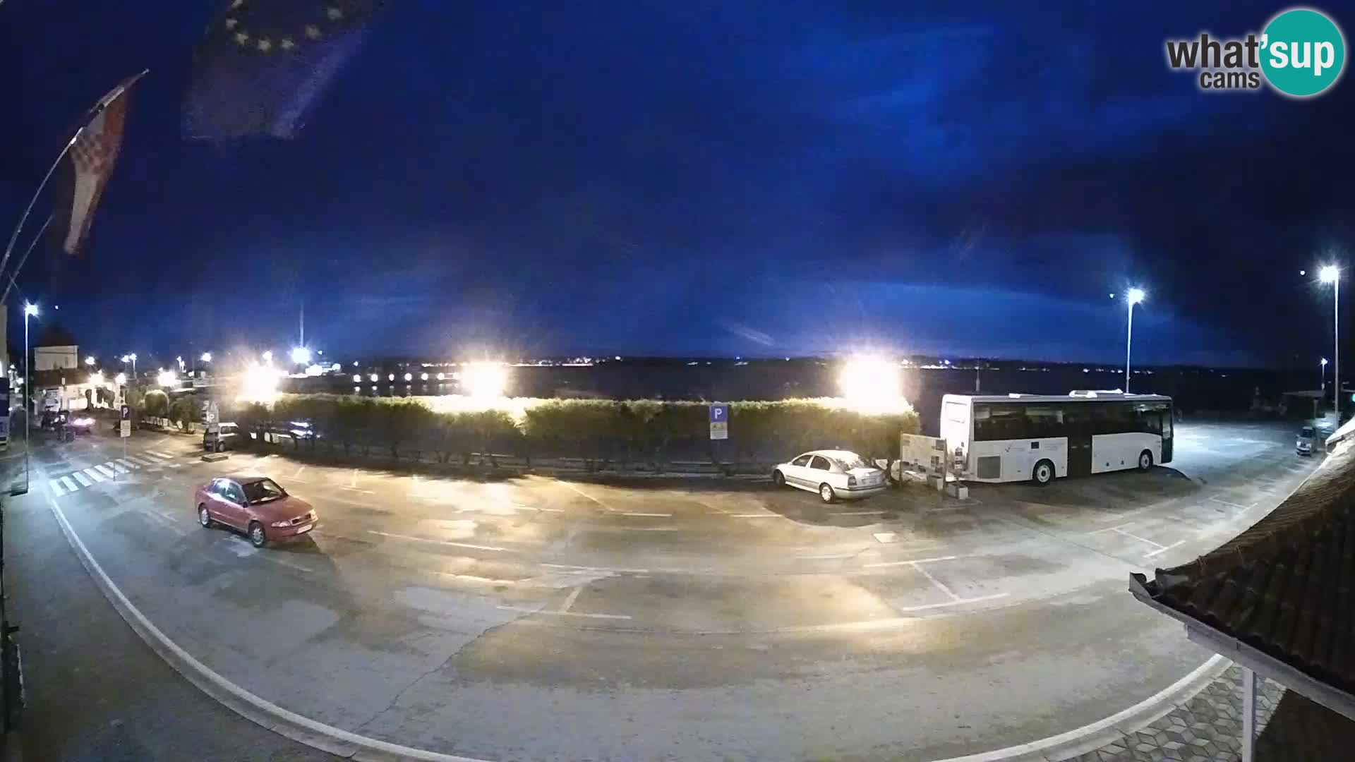 Web kamer u živo Tkon – trajektni terminal