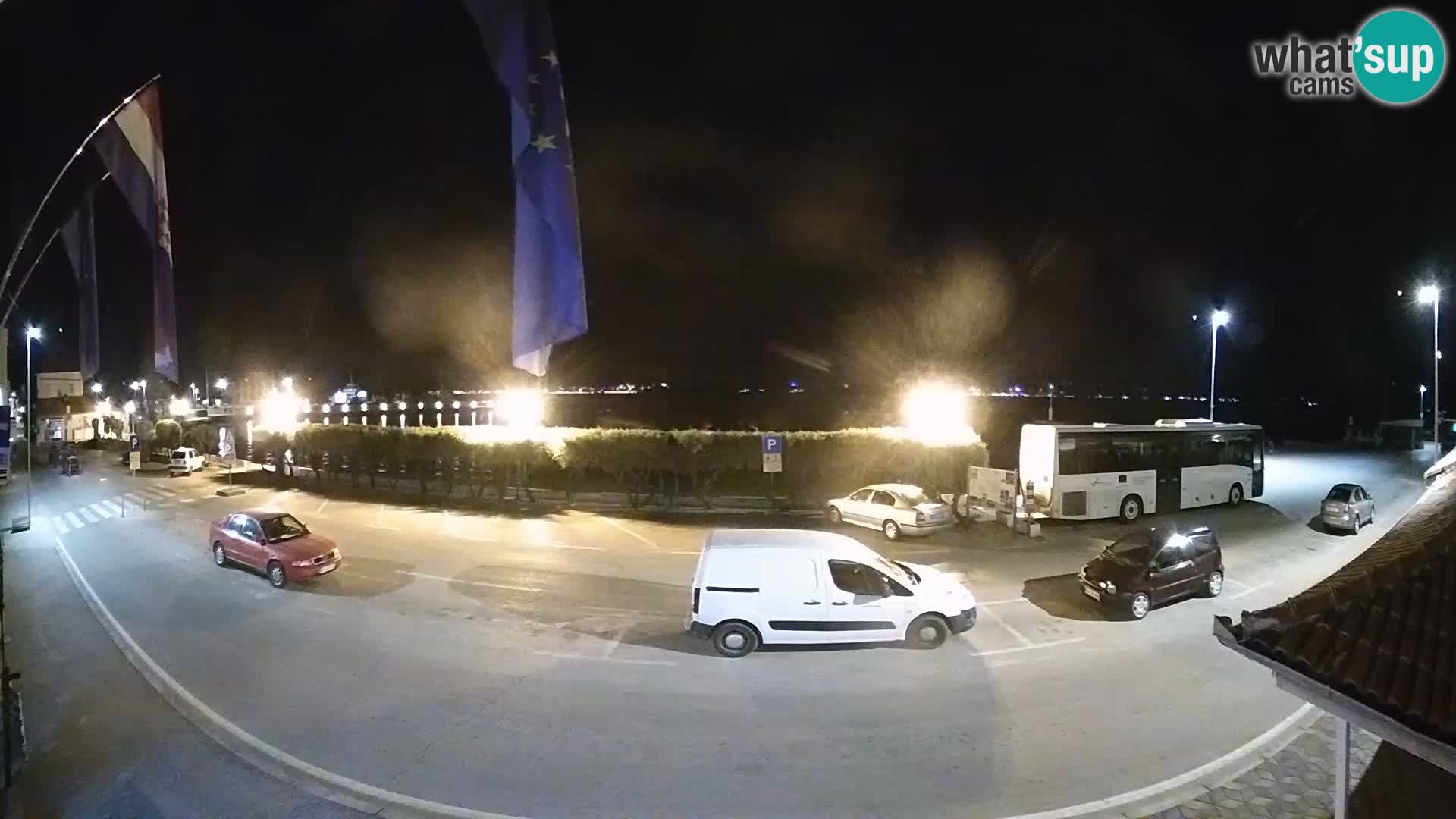Spletna kamera Tkon – trajektni terminal