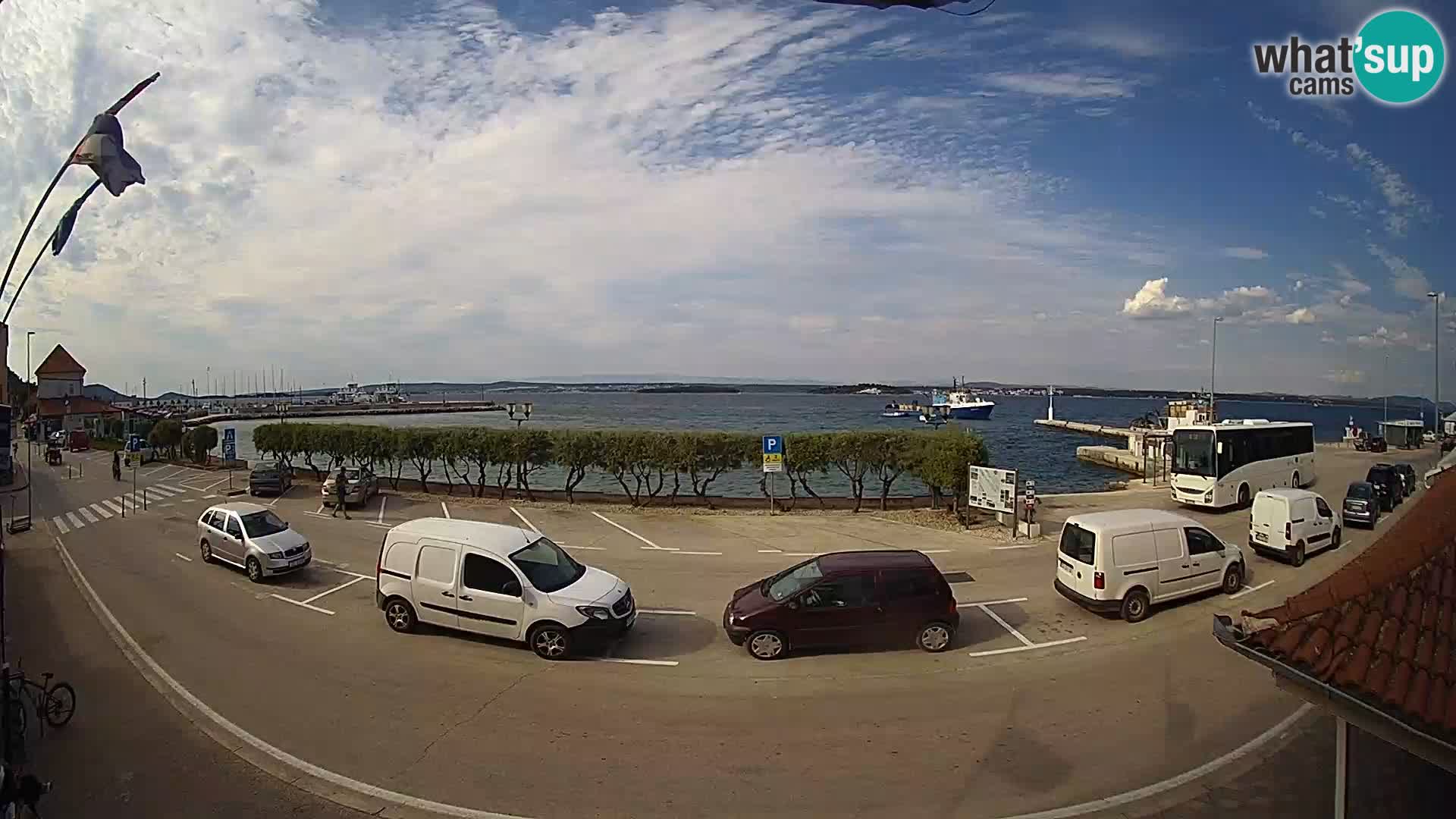 Web kamer u živo Tkon – trajektni terminal