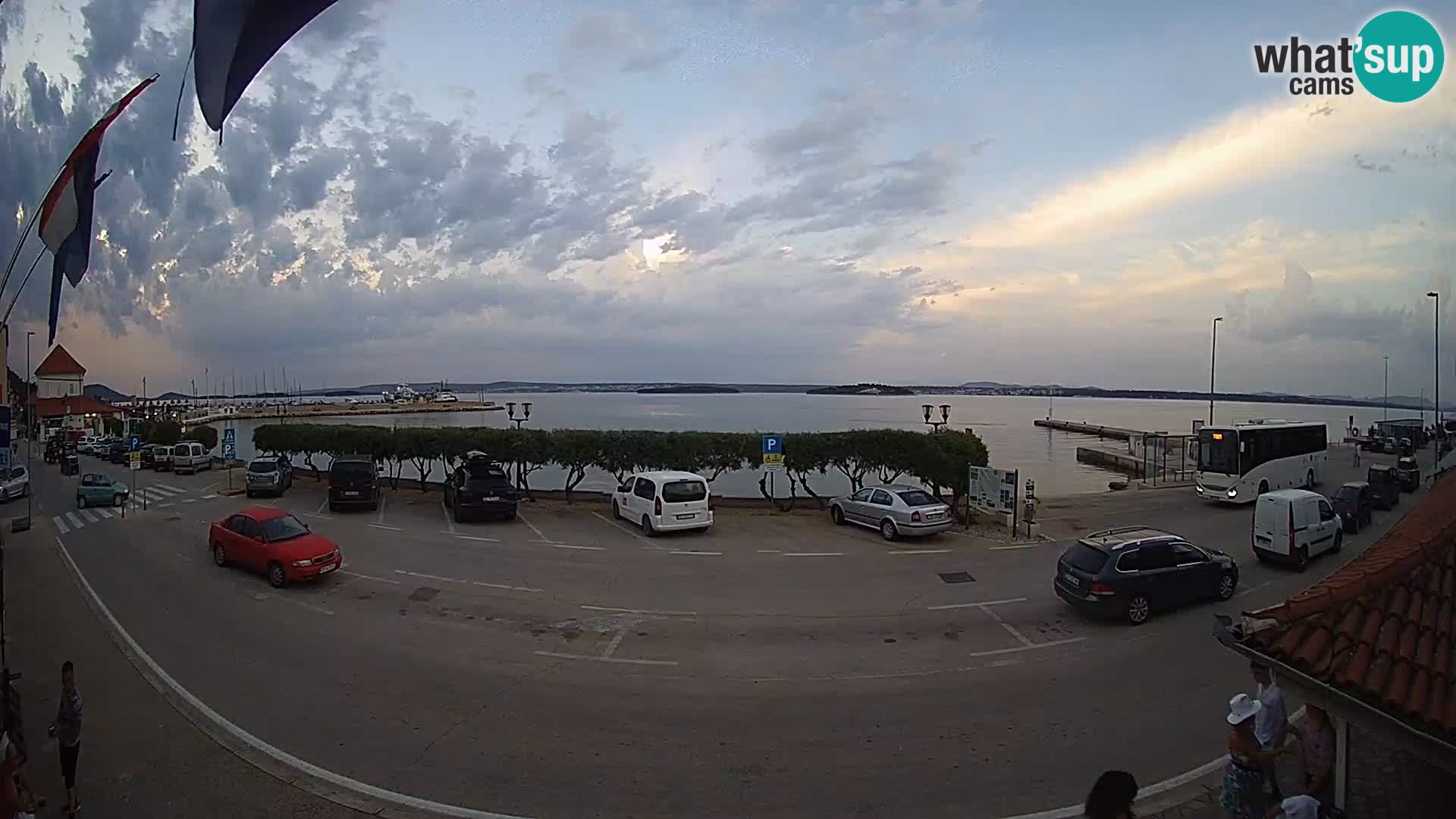 Spletna kamera Tkon – trajektni terminal