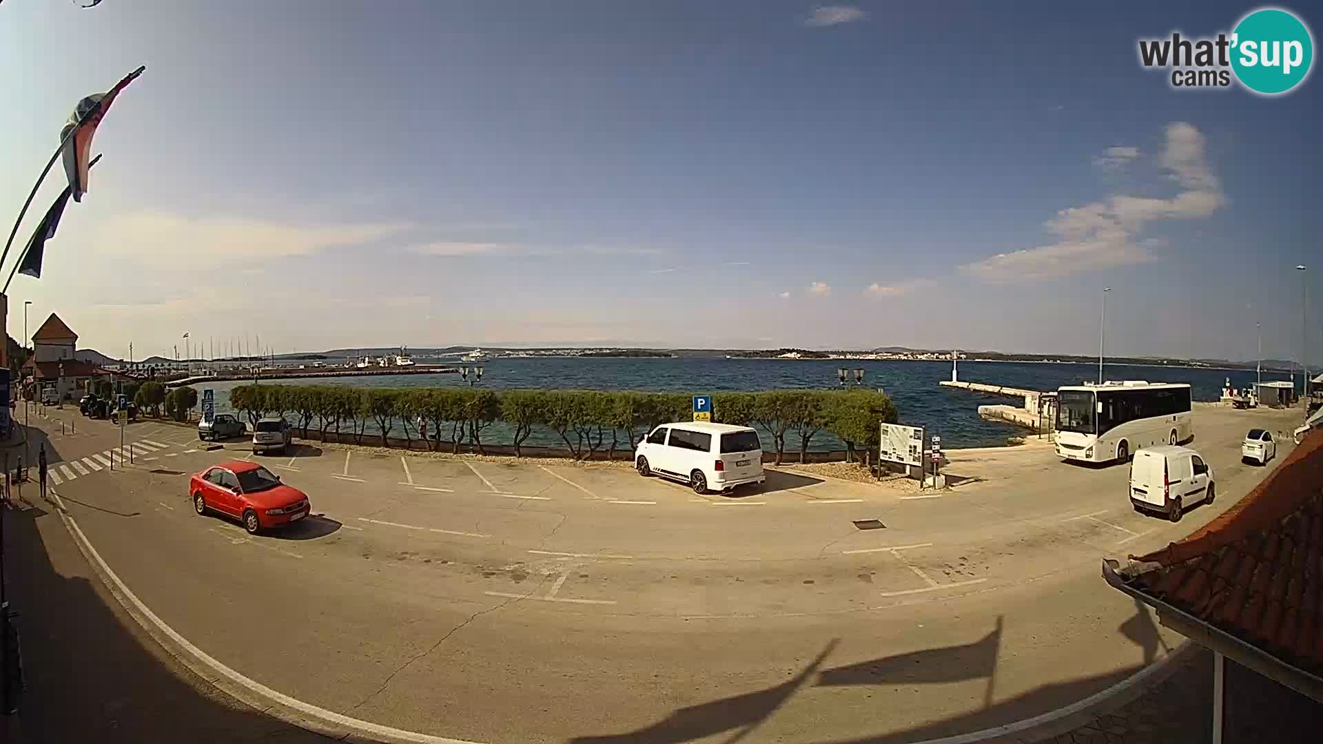 Web kamer u živo Tkon – trajektni terminal