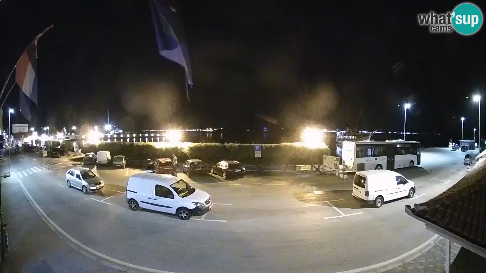 Web kamer u živo Tkon – trajektni terminal
