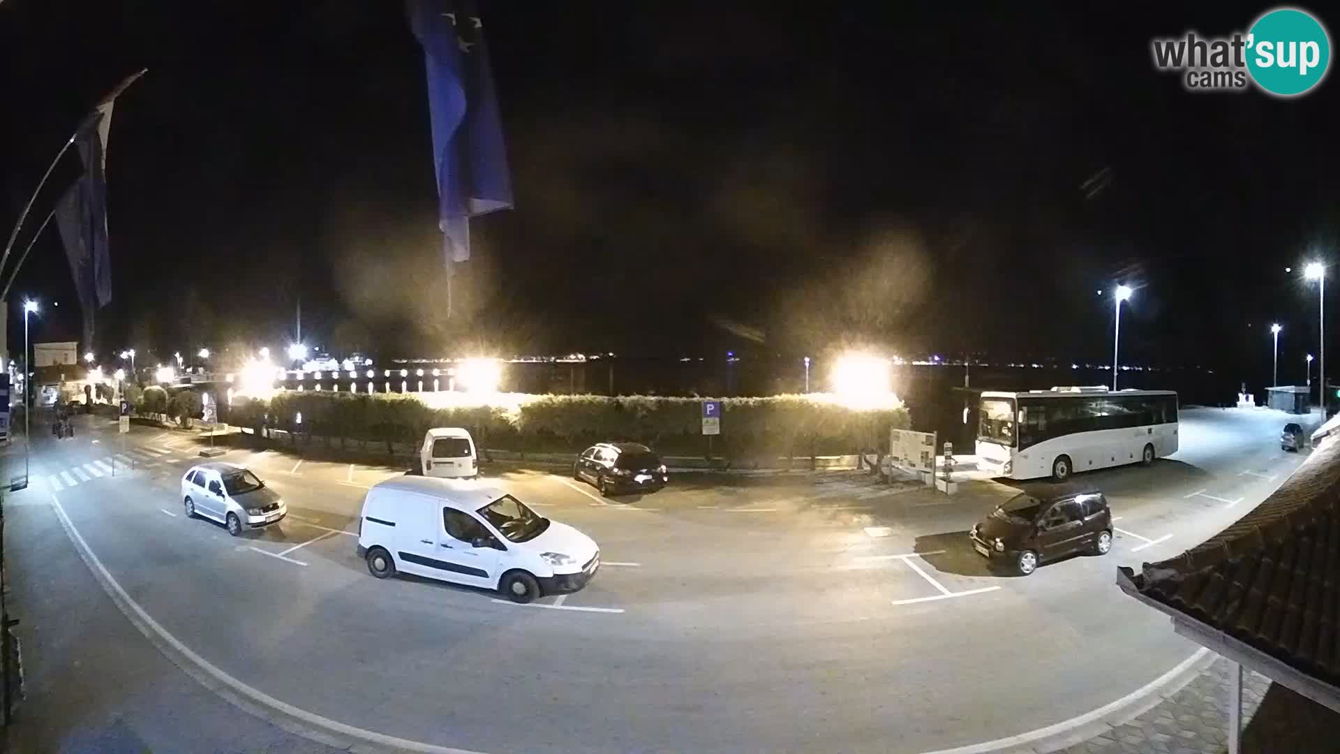 Web kamer u živo Tkon – trajektni terminal