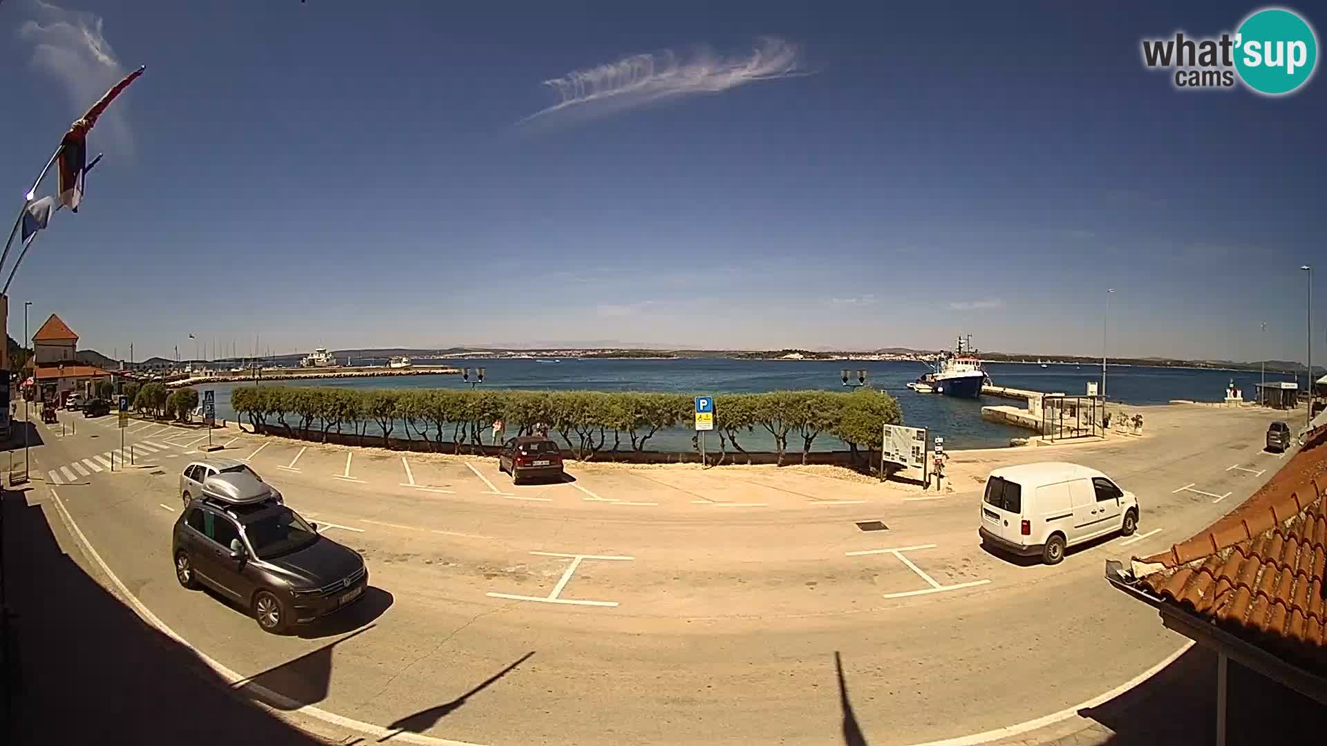 Spletna kamera Tkon – trajektni terminal