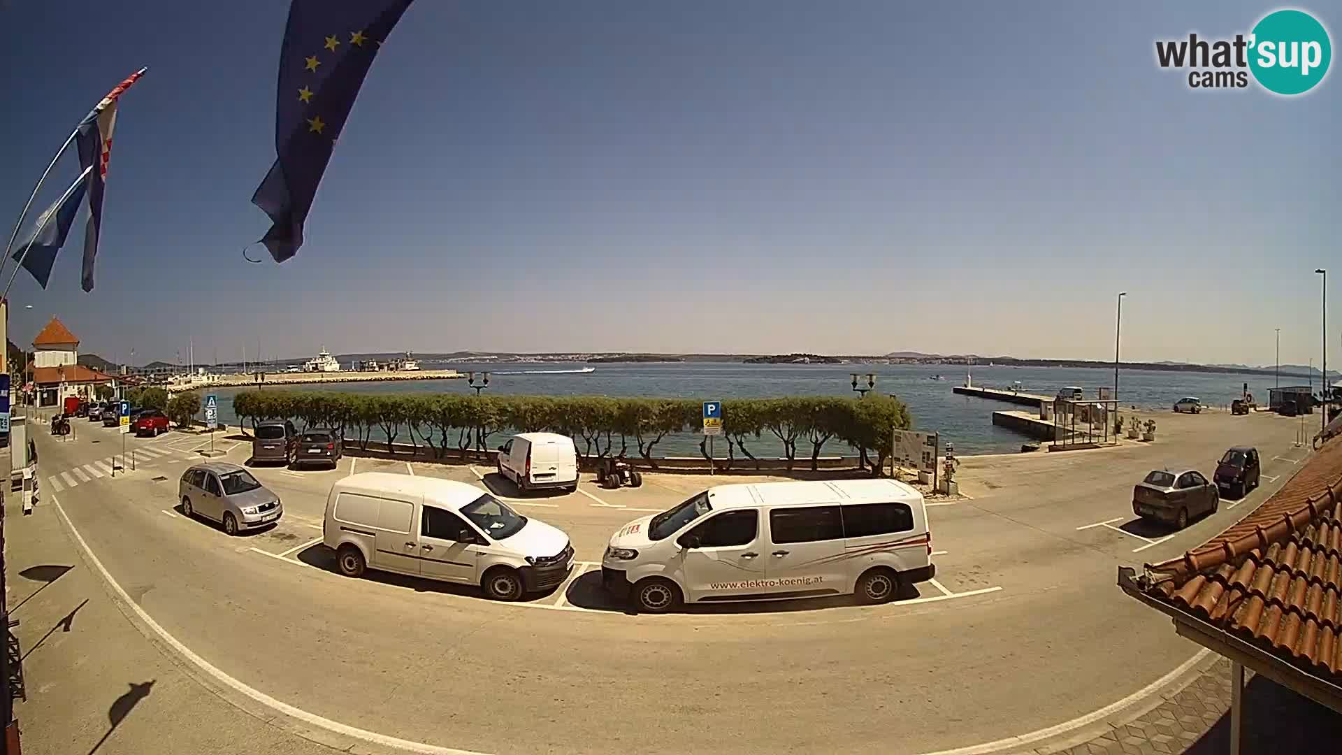 Spletna kamera Tkon – trajektni terminal