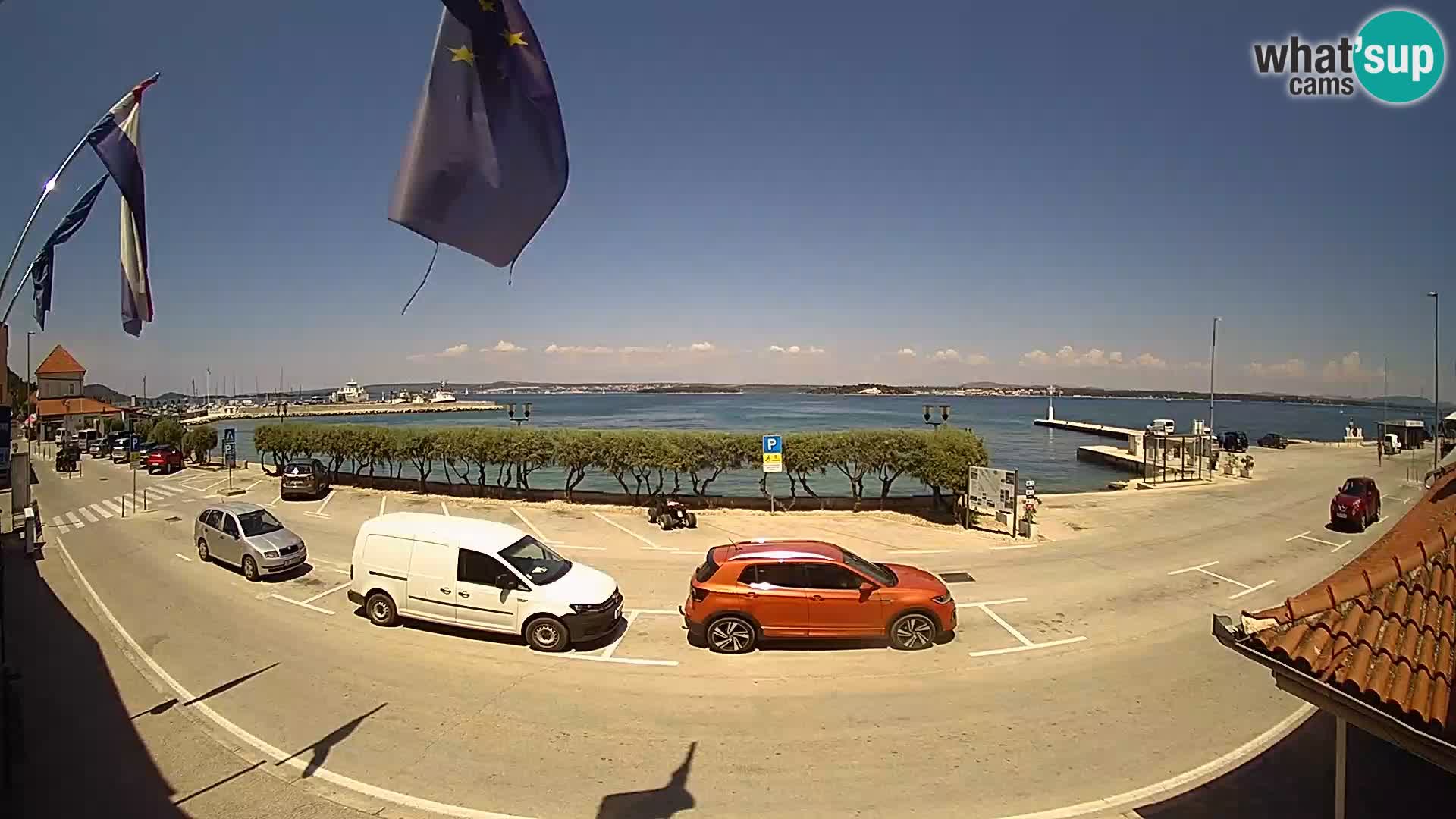Spletna kamera Tkon – trajektni terminal