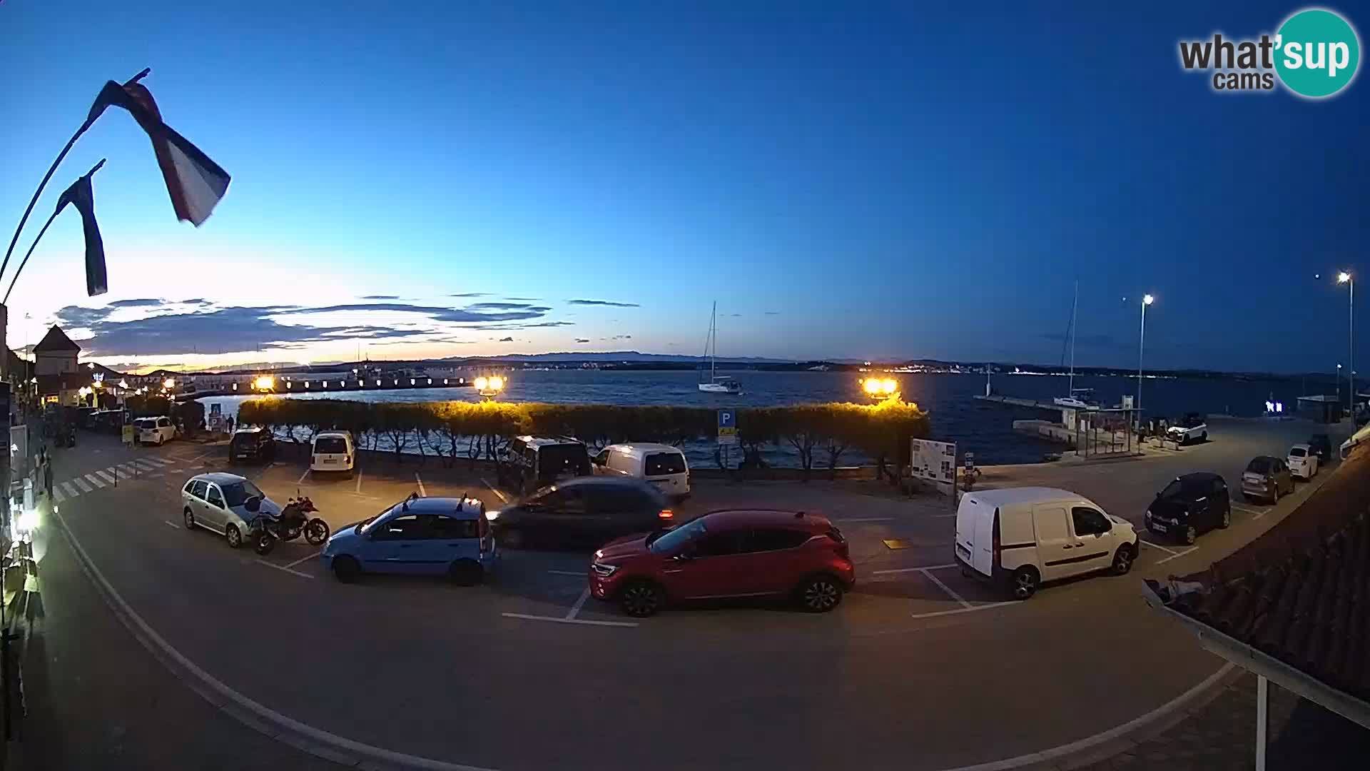 Web kamer u živo Tkon – trajektni terminal