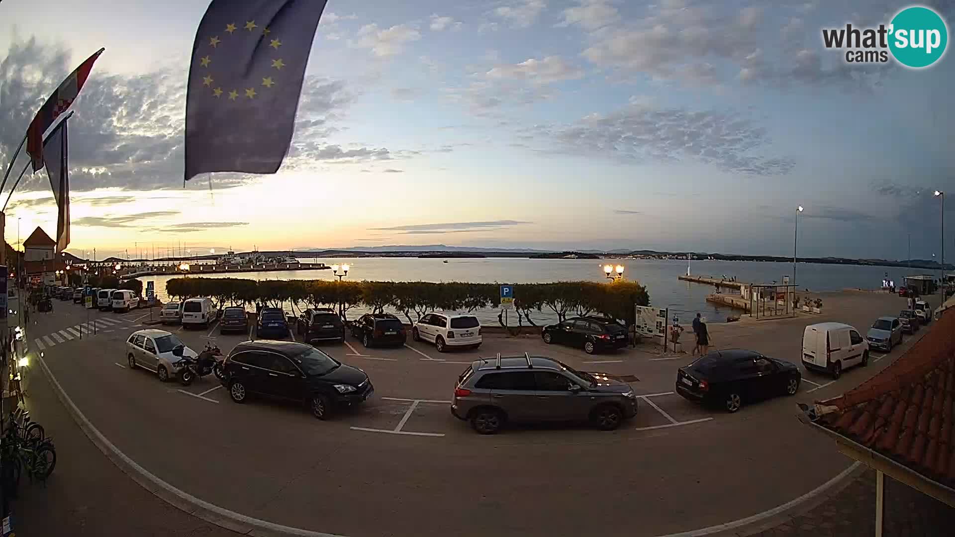 Spletna kamera Tkon – trajektni terminal