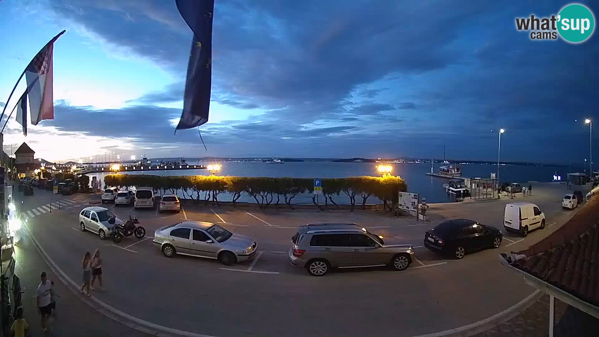 Spletna kamera Tkon – trajektni terminal