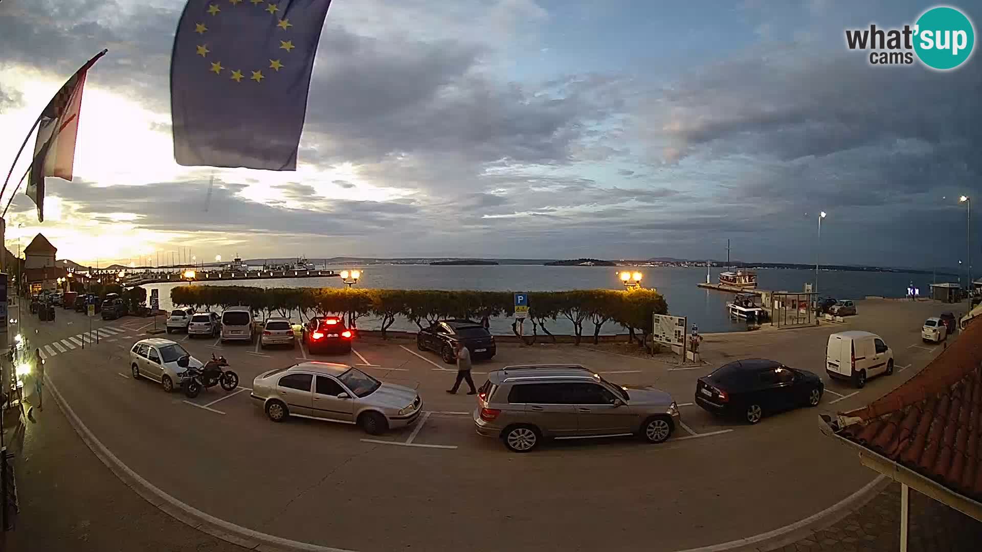 Web kamer u živo Tkon – trajektni terminal