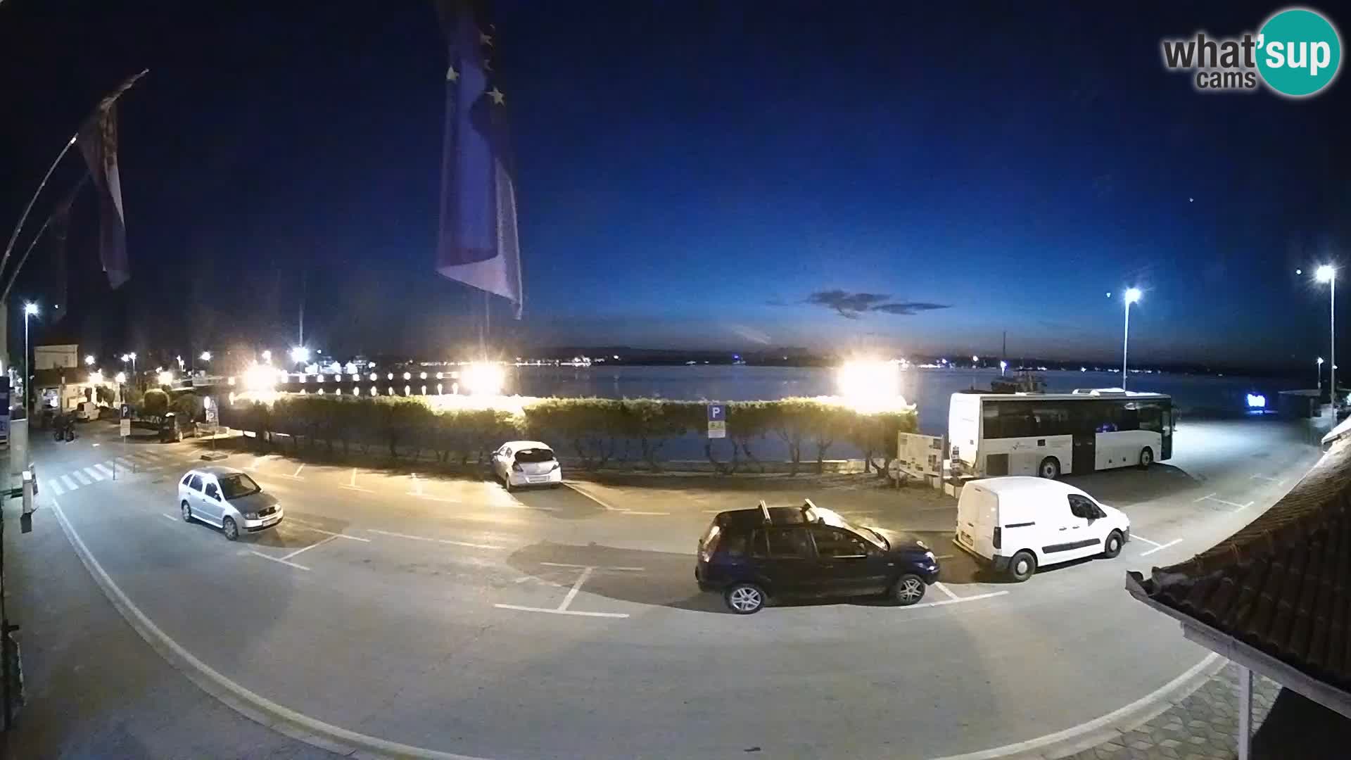Webcam Tkon – Fährschiff-Terminal