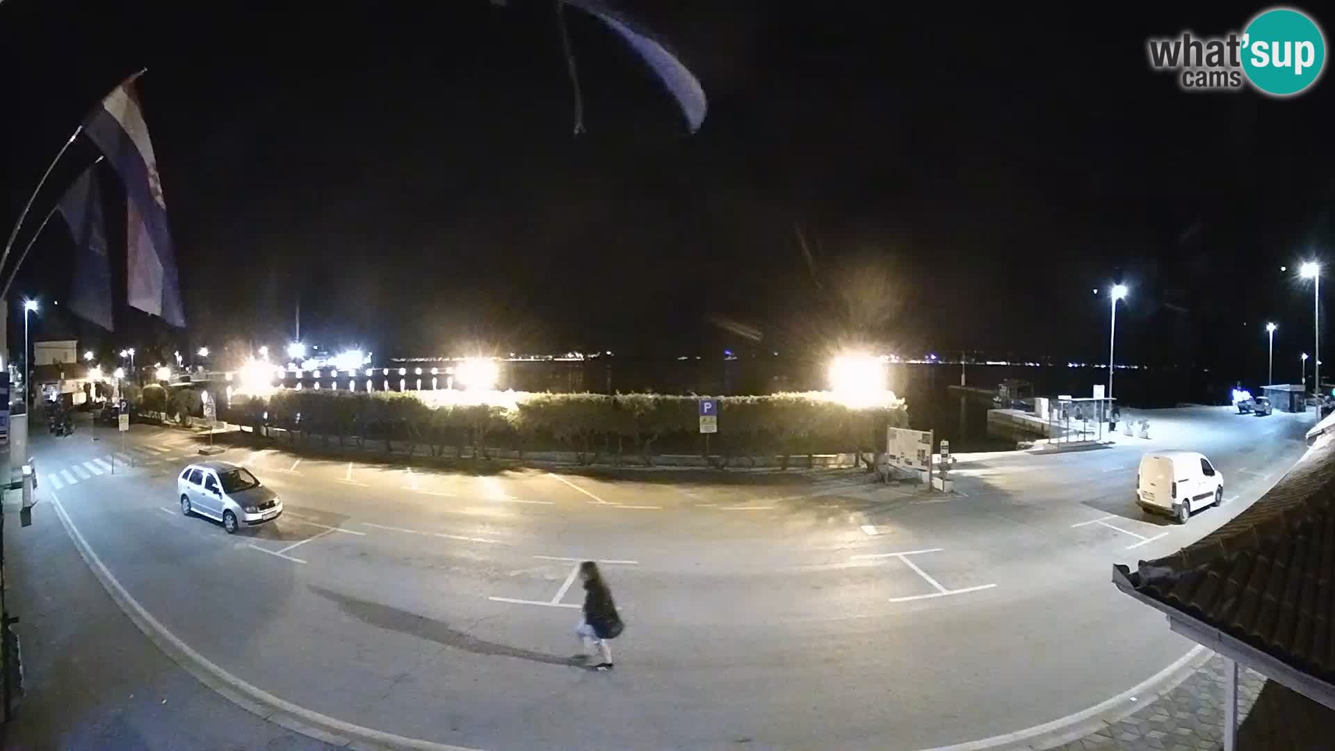 Spletna kamera Tkon – trajektni terminal