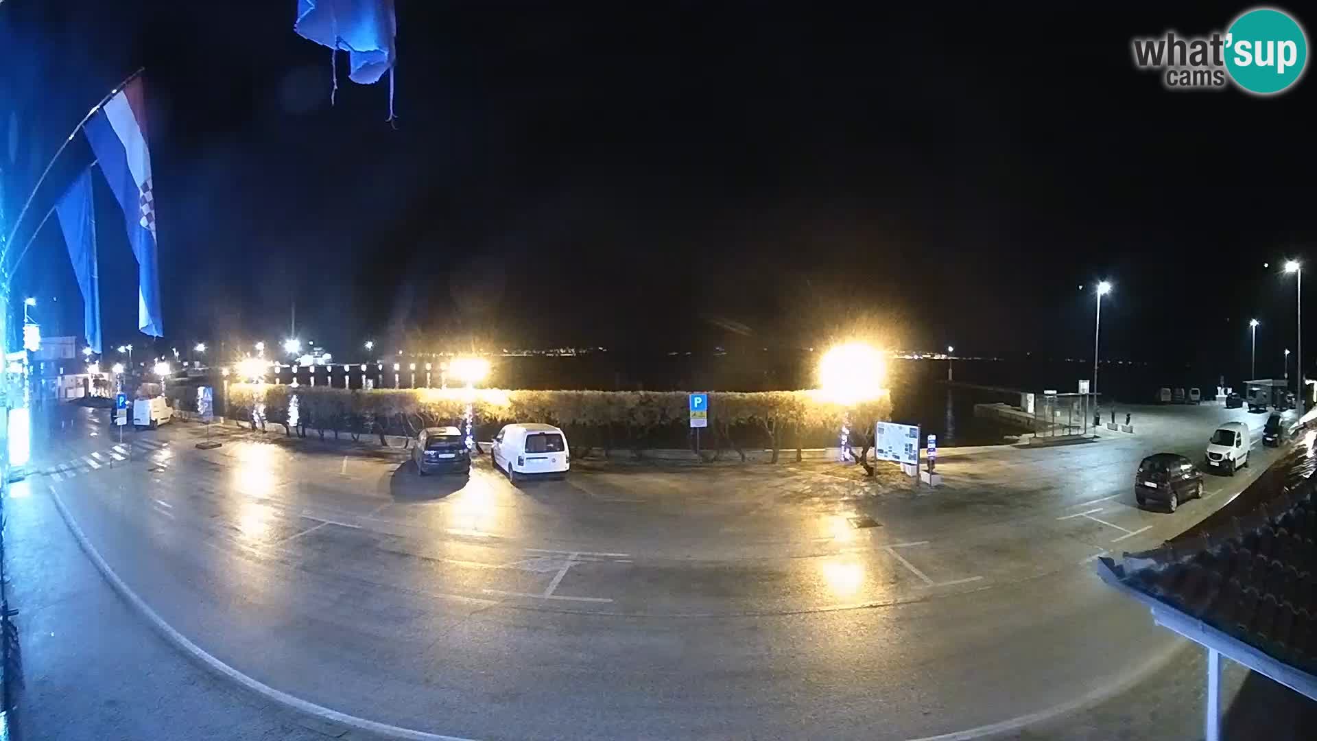 Spletna kamera Tkon – trajektni terminal