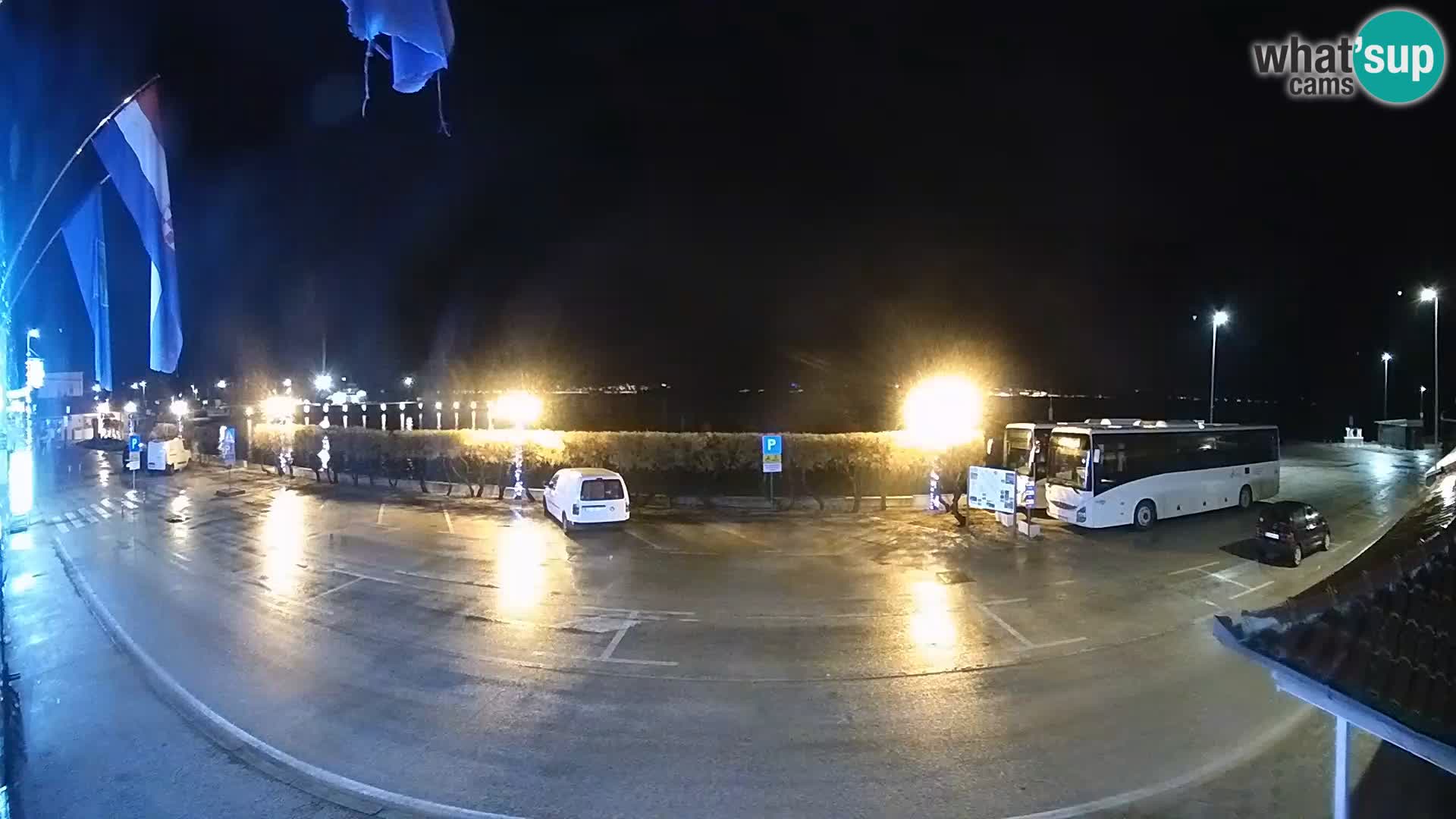 Spletna kamera Tkon – trajektni terminal