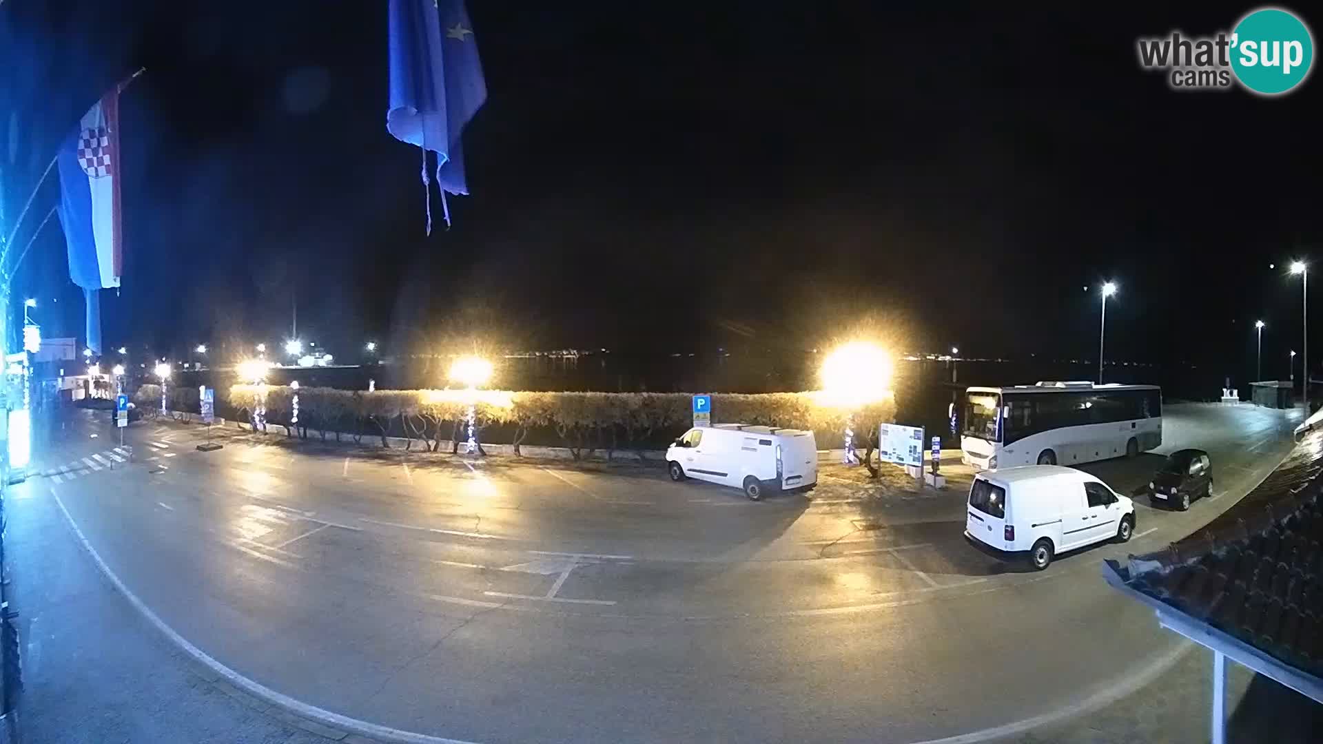 Web kamer u živo Tkon – trajektni terminal