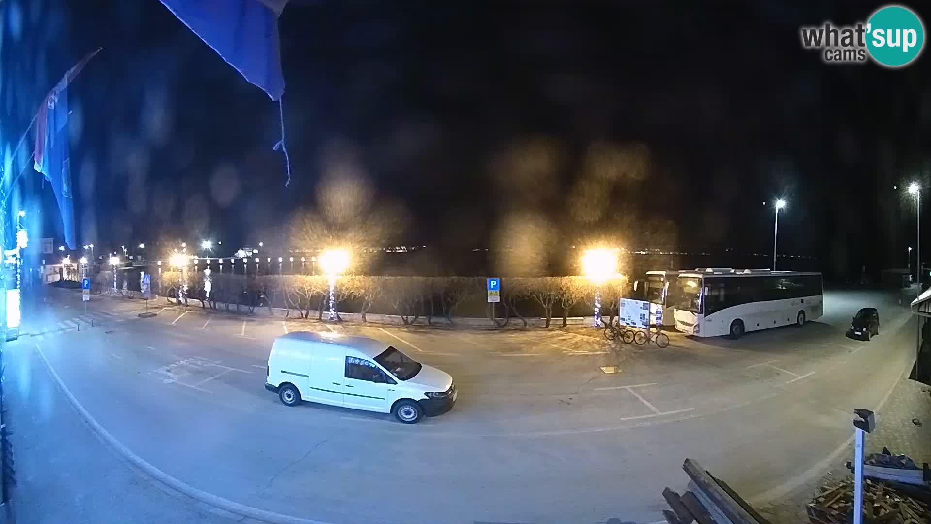 Web kamer u živo Tkon – trajektni terminal