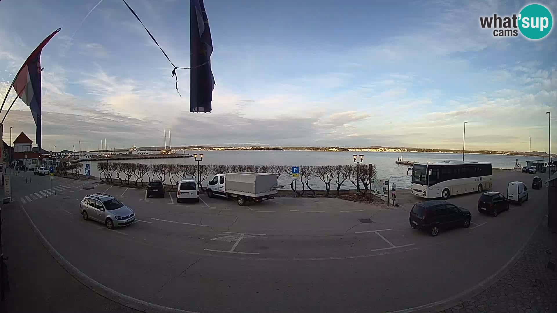 Web kamer u živo Tkon – trajektni terminal