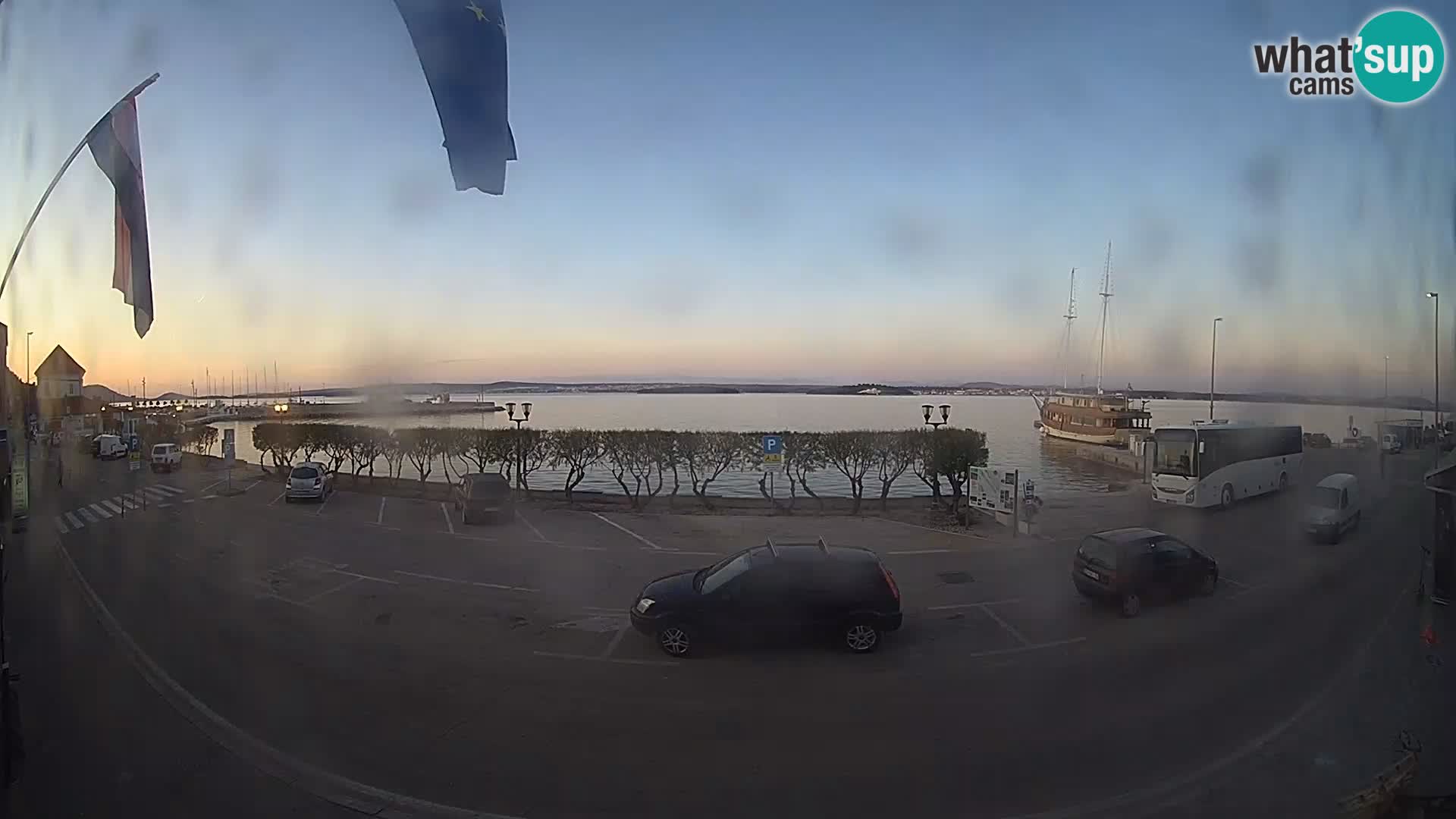 Web kamer u živo Tkon – trajektni terminal