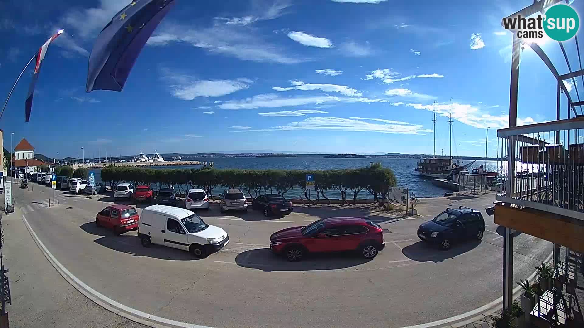 Spletna kamera Tkon – trajektni terminal