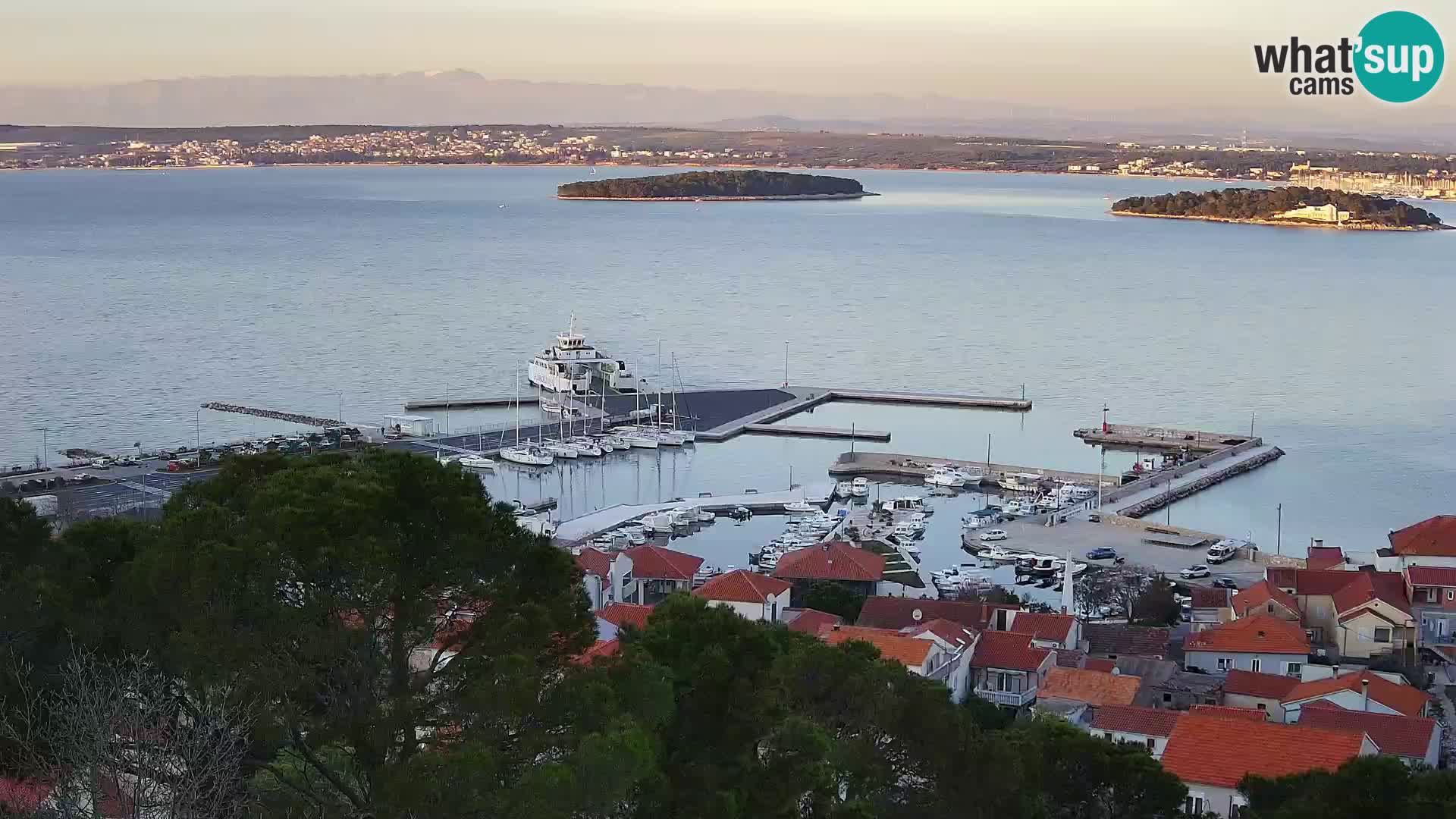 Tkon – Kalvarija – pogled na Pašmanski kanal