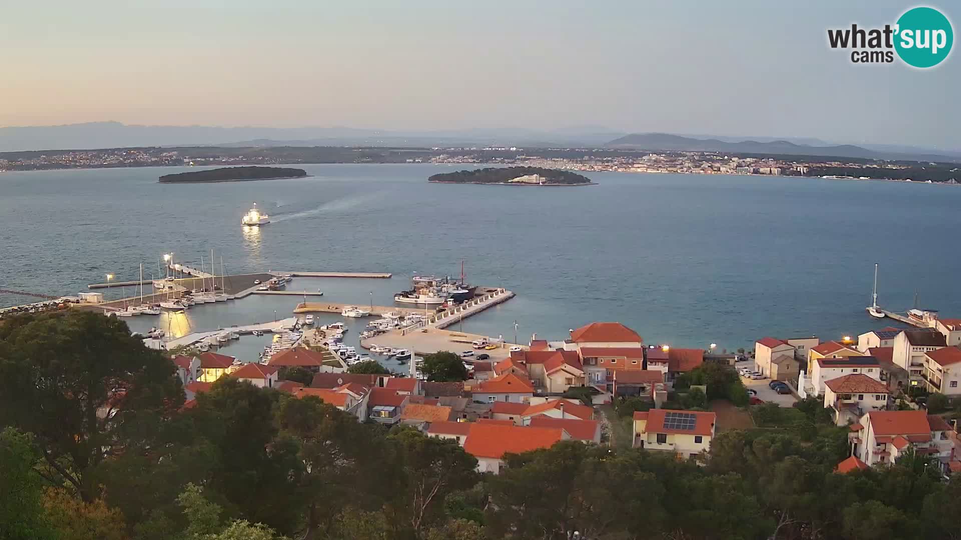Tkon – Kalvaria – vista del canal de Pašman