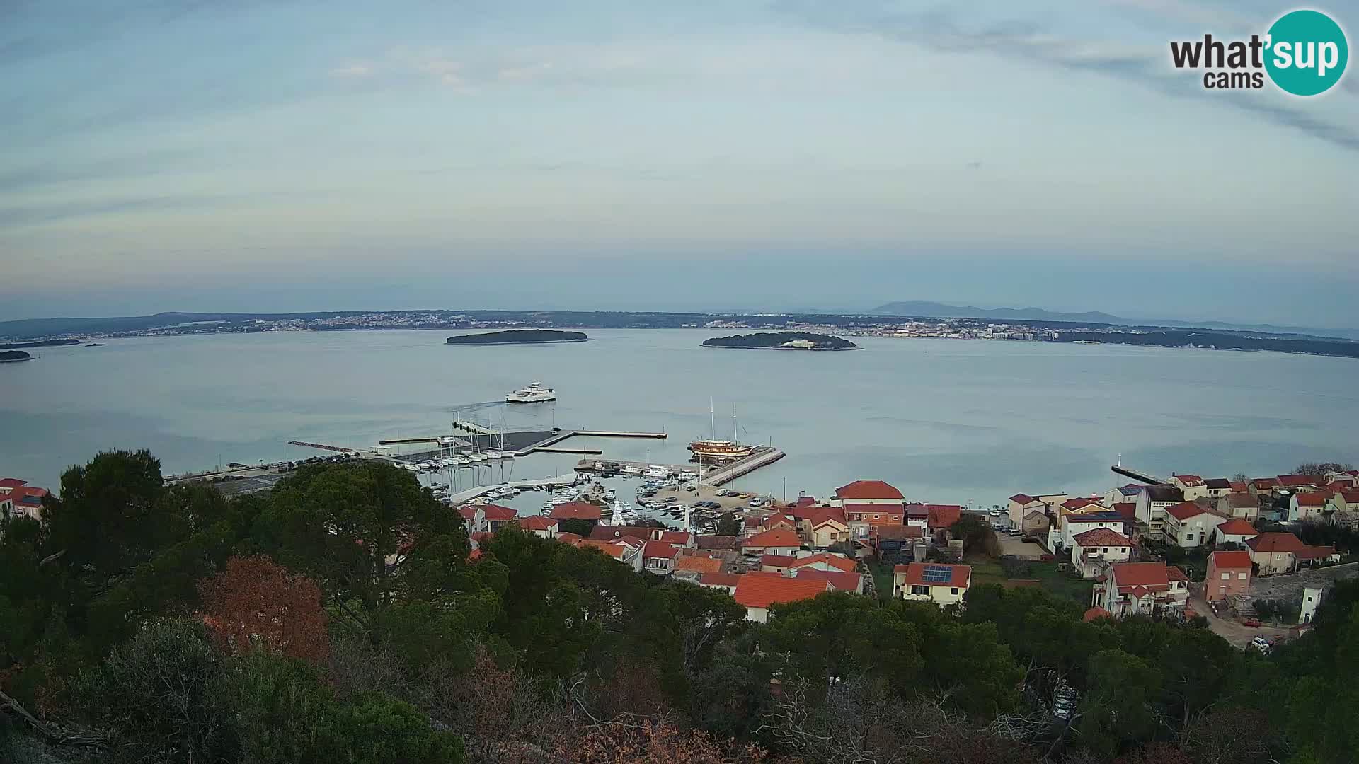 Tkon – Kalvarija – pogled na Pašmanski kanal