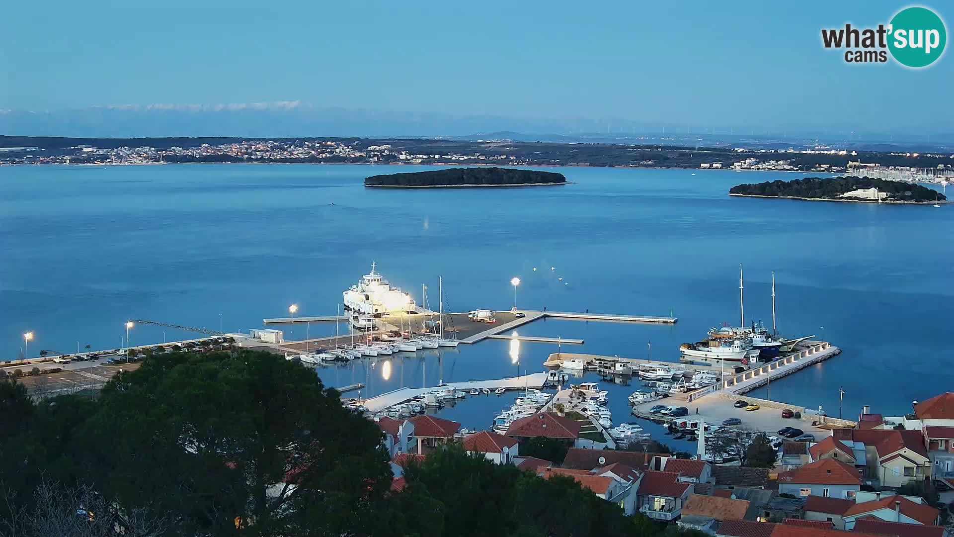 Tkon – Kalvarija – pogled na Pašmanski kanal