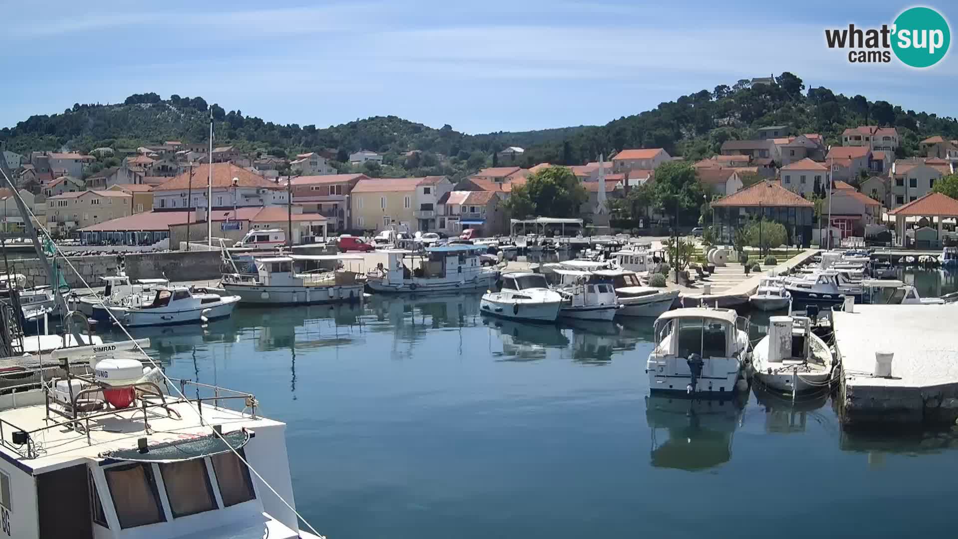 Spletna kamera Tkon – Marina in mesto