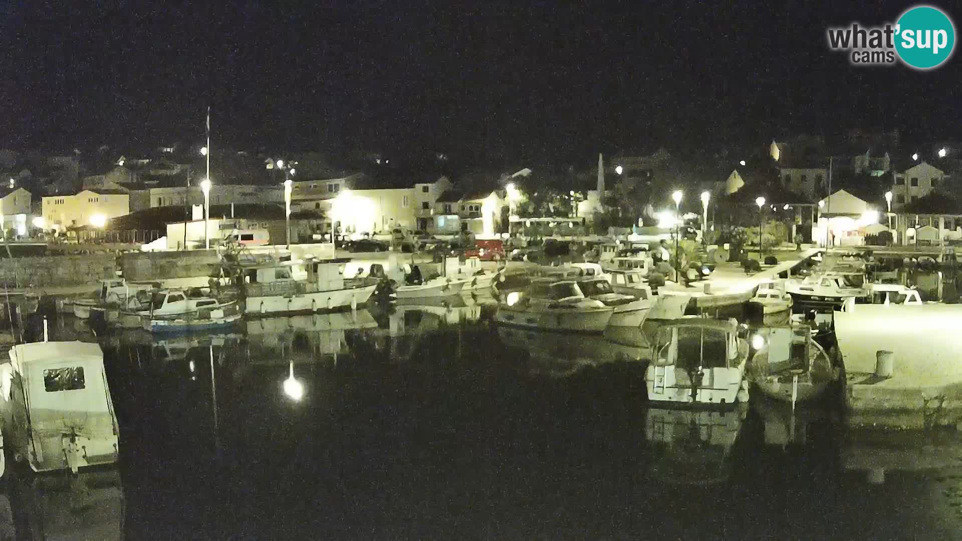 Spletna kamera Tkon – Marina in mesto