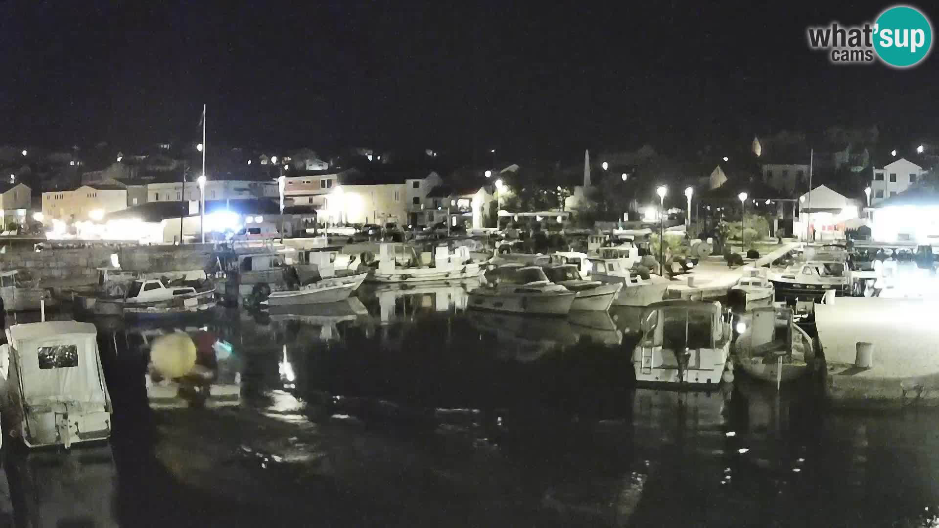 Spletna kamera Tkon – Marina in mesto