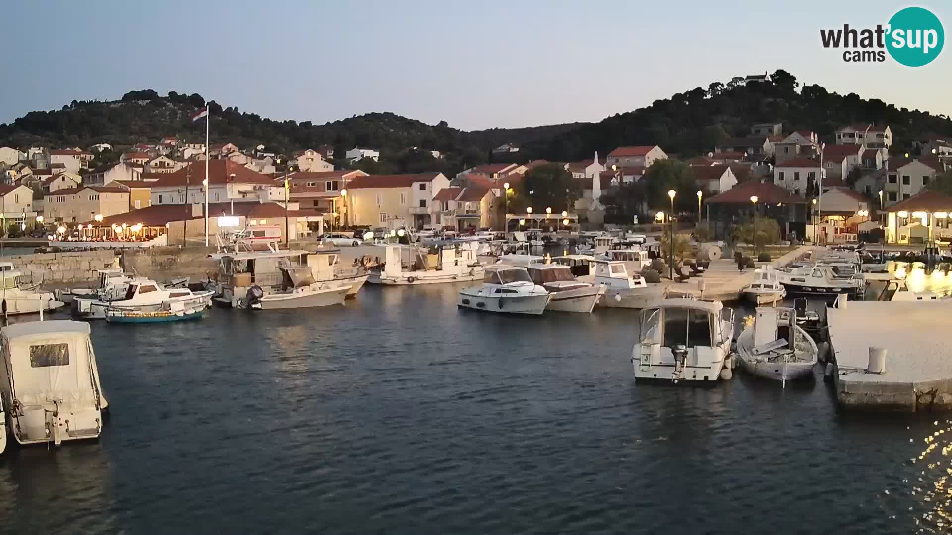 Web kamera Tkon – marina i grad