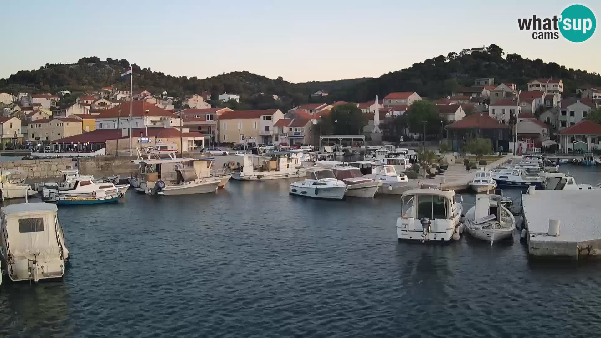 Web kamera Tkon – marina i grad