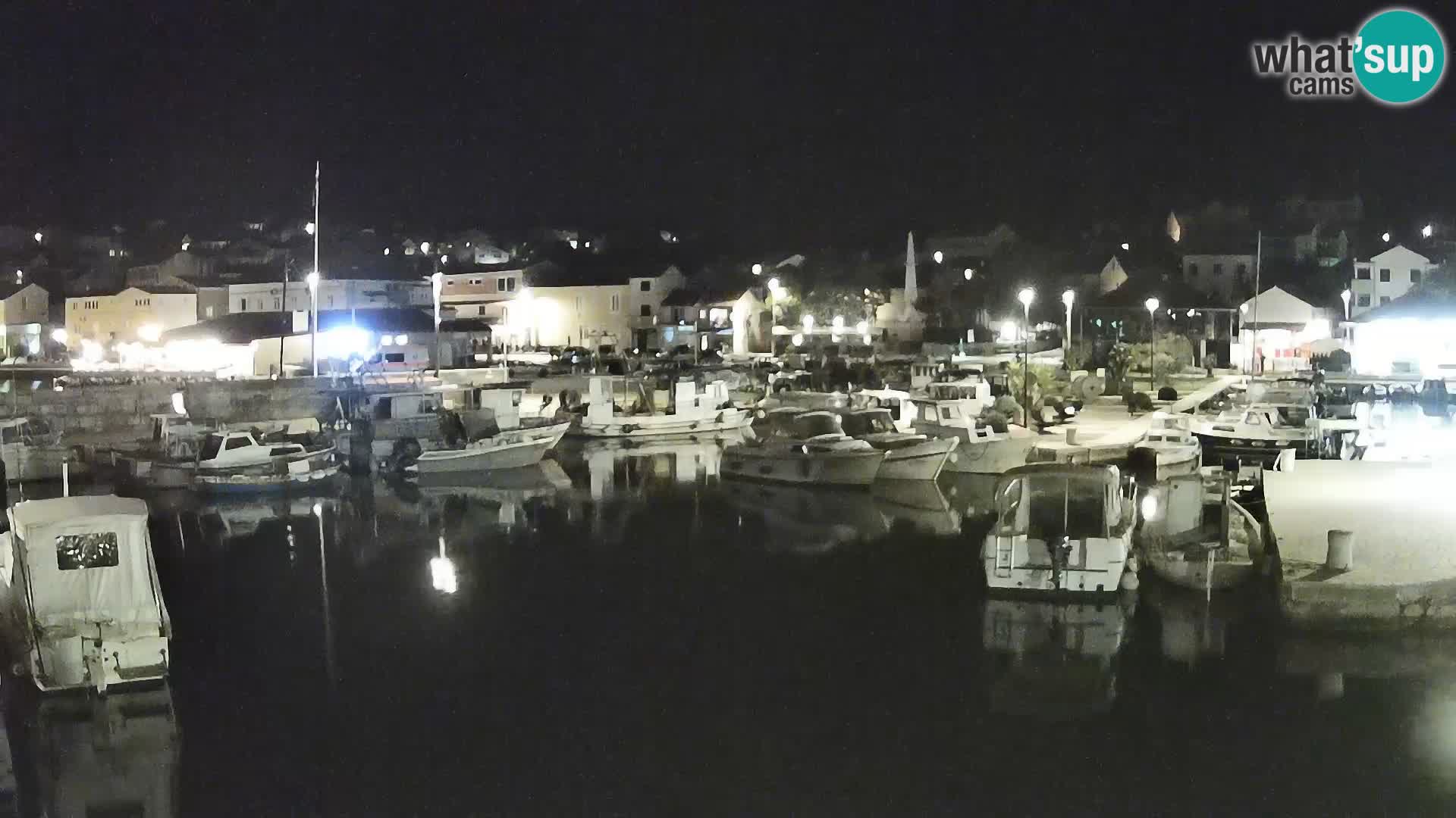 Spletna kamera Tkon – Marina in mesto