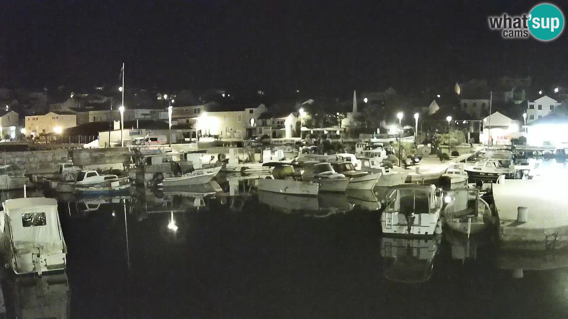 Spletna kamera Tkon – Marina in mesto