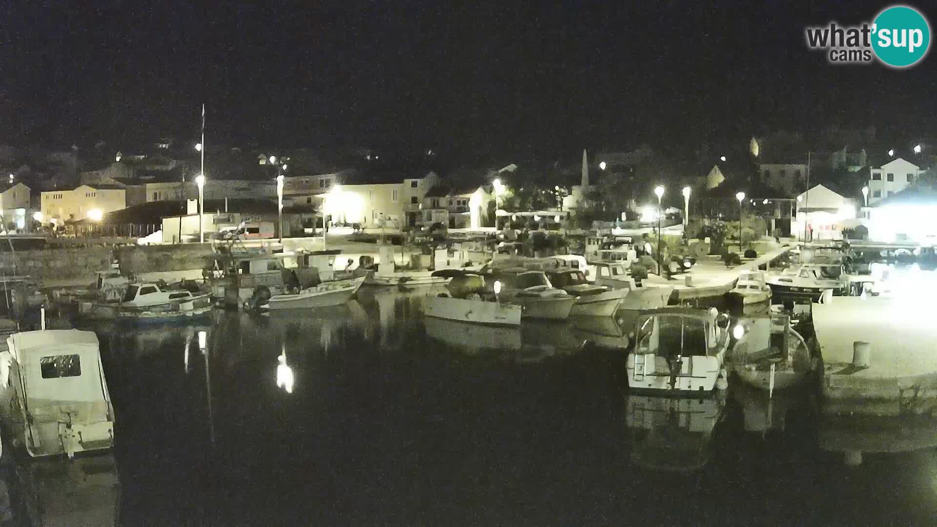 Spletna kamera Tkon – Marina in mesto