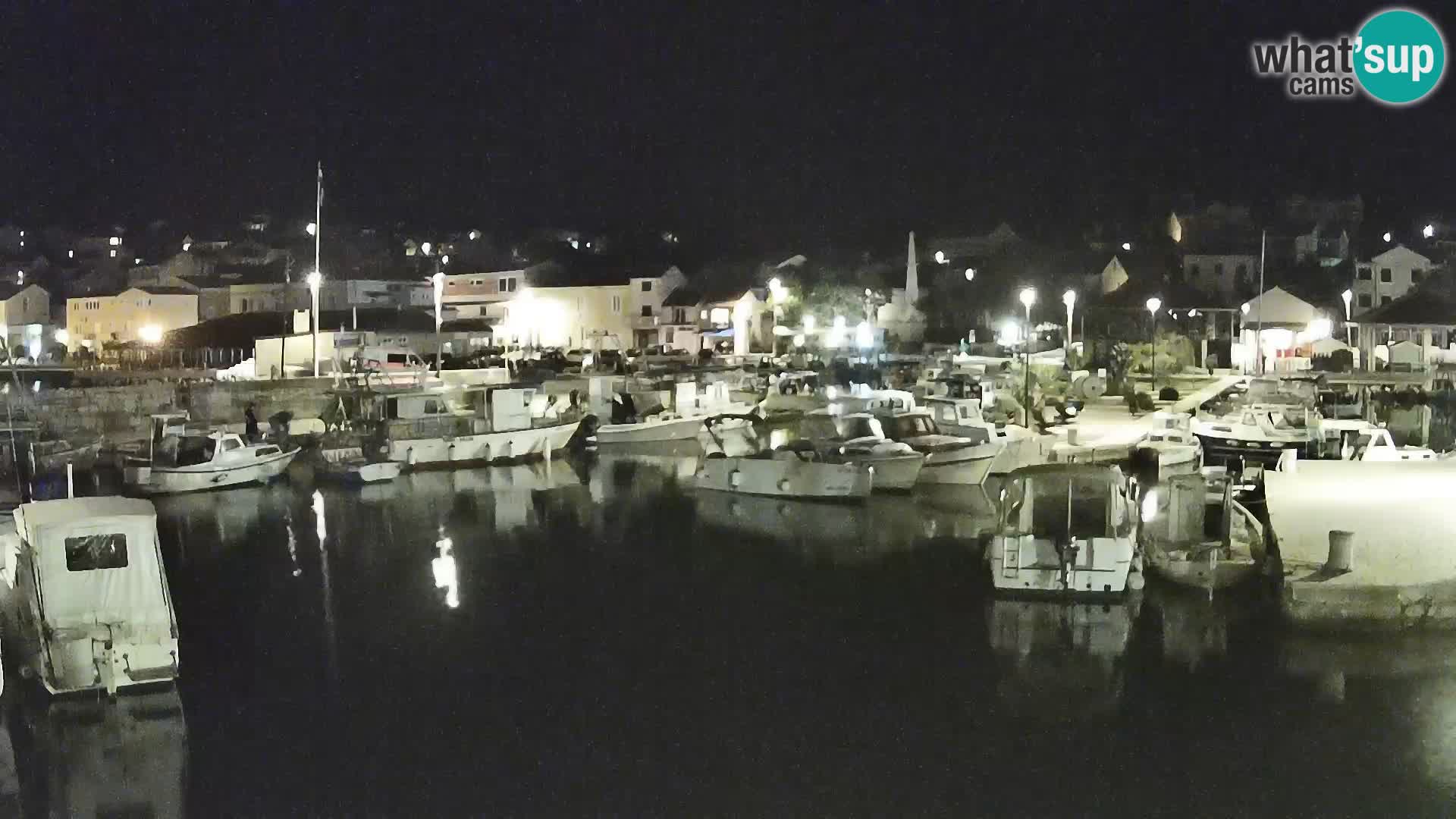 Spletna kamera Tkon – Marina in mesto