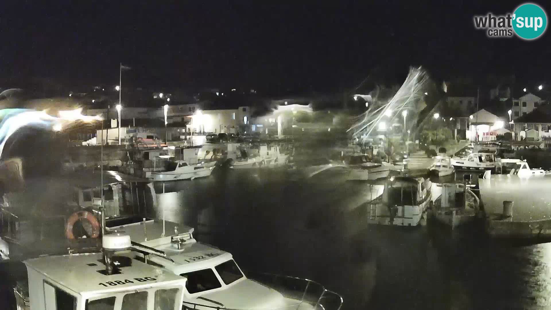 Spletna kamera Tkon – Marina in mesto