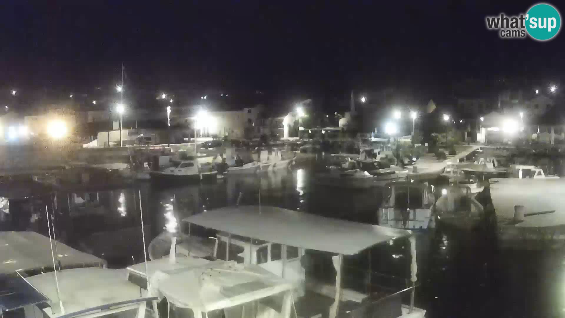 Webcam Tkon – marina and city