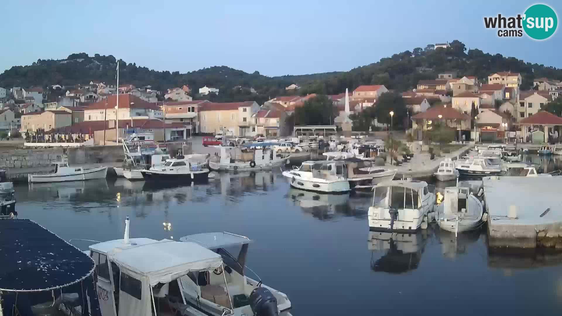 Web kamera Tkon – marina i grad