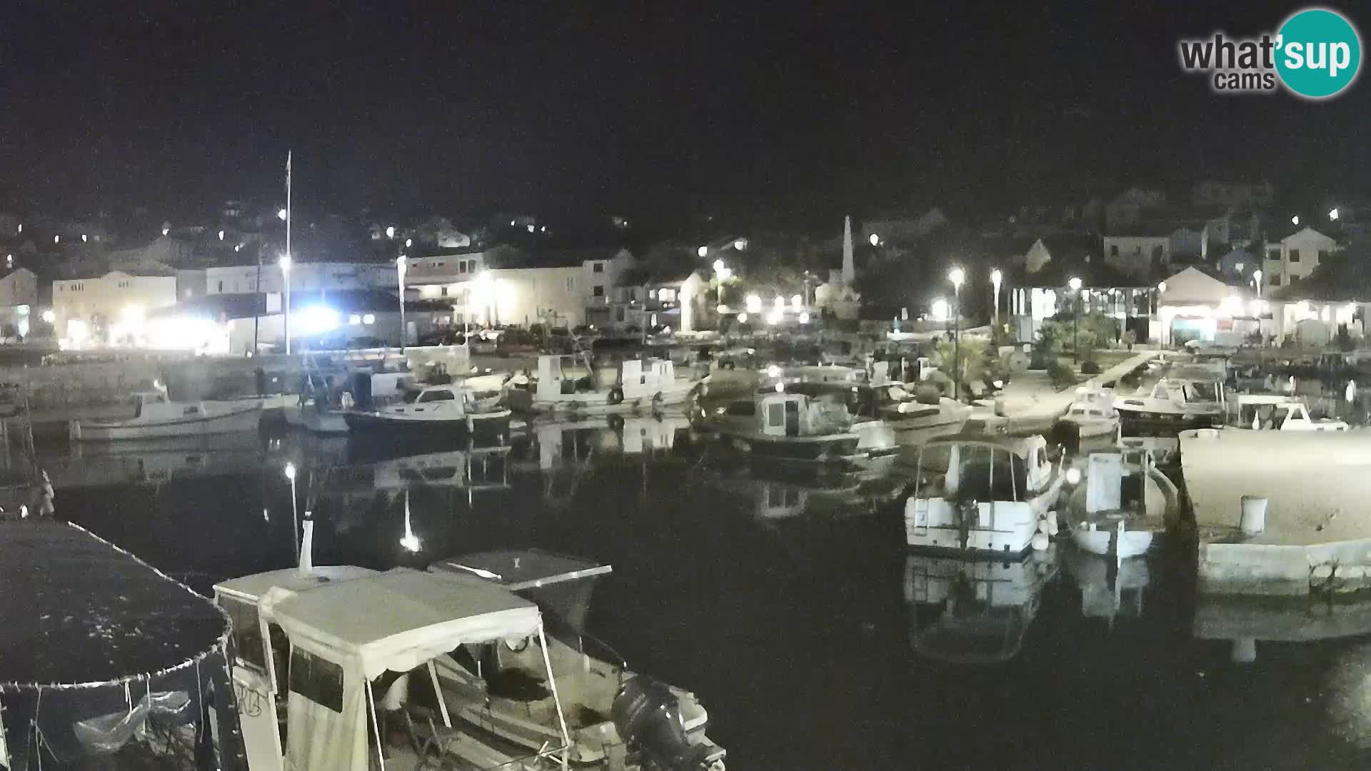 Spletna kamera Tkon – Marina in mesto