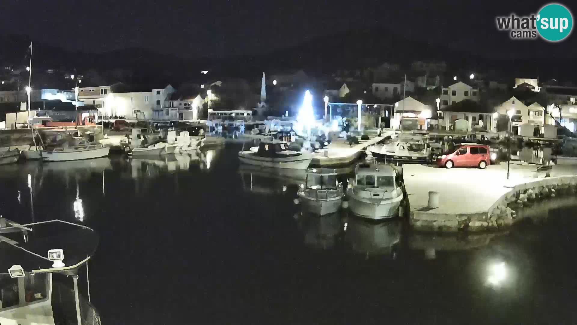 Spletna kamera Tkon – Marina in mesto