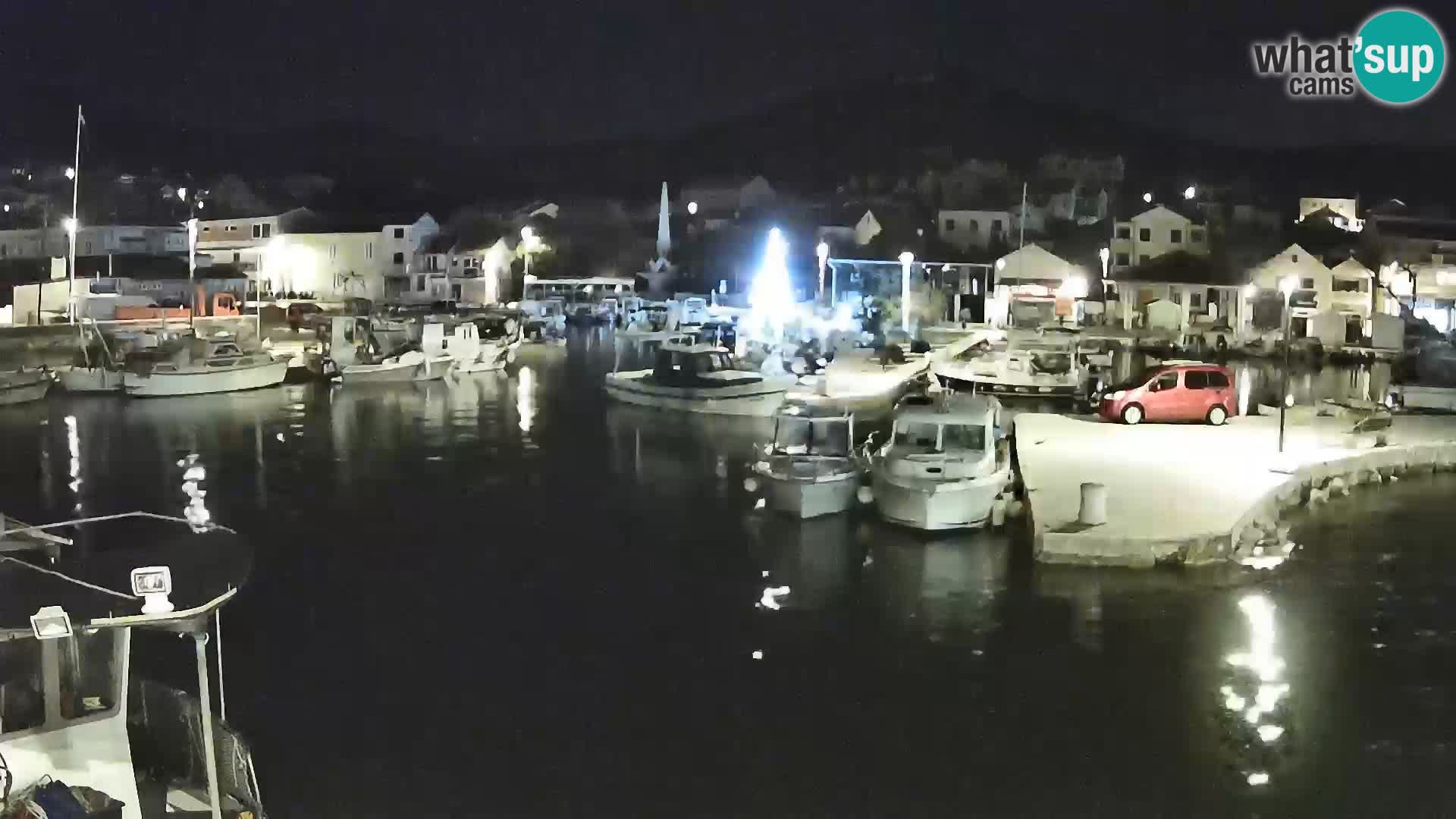 Webcam Tkon – marina and city