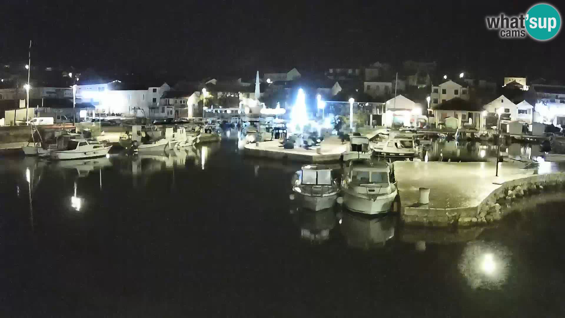 Webcam Tkon – marina and city