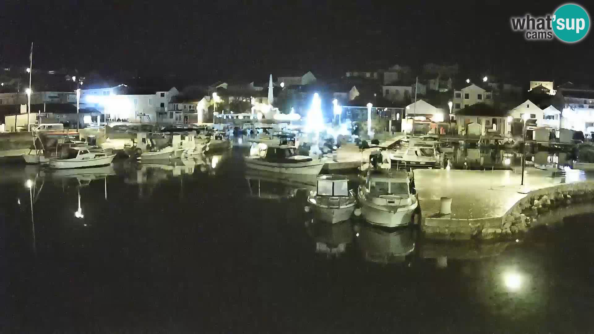 Spletna kamera Tkon – Marina in mesto