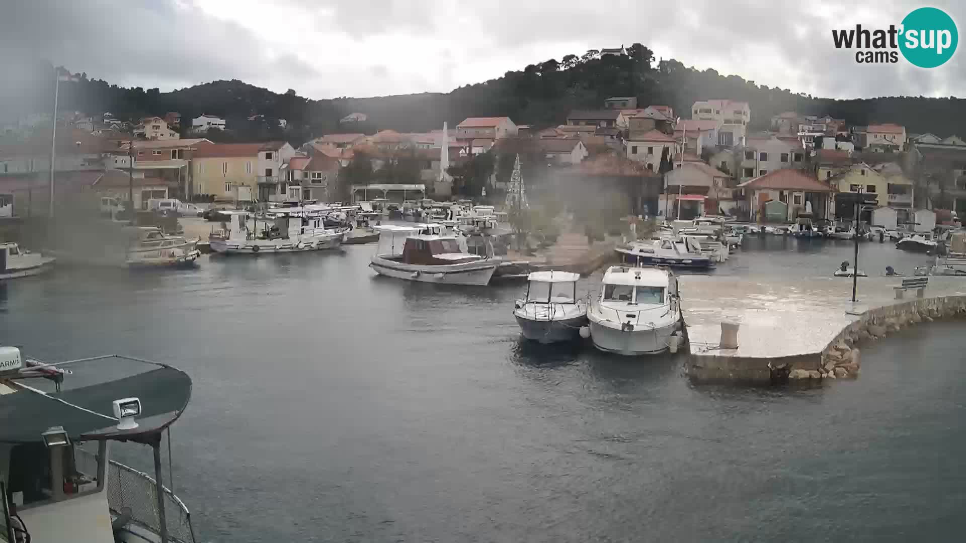 Webcam Tkon – marina and city