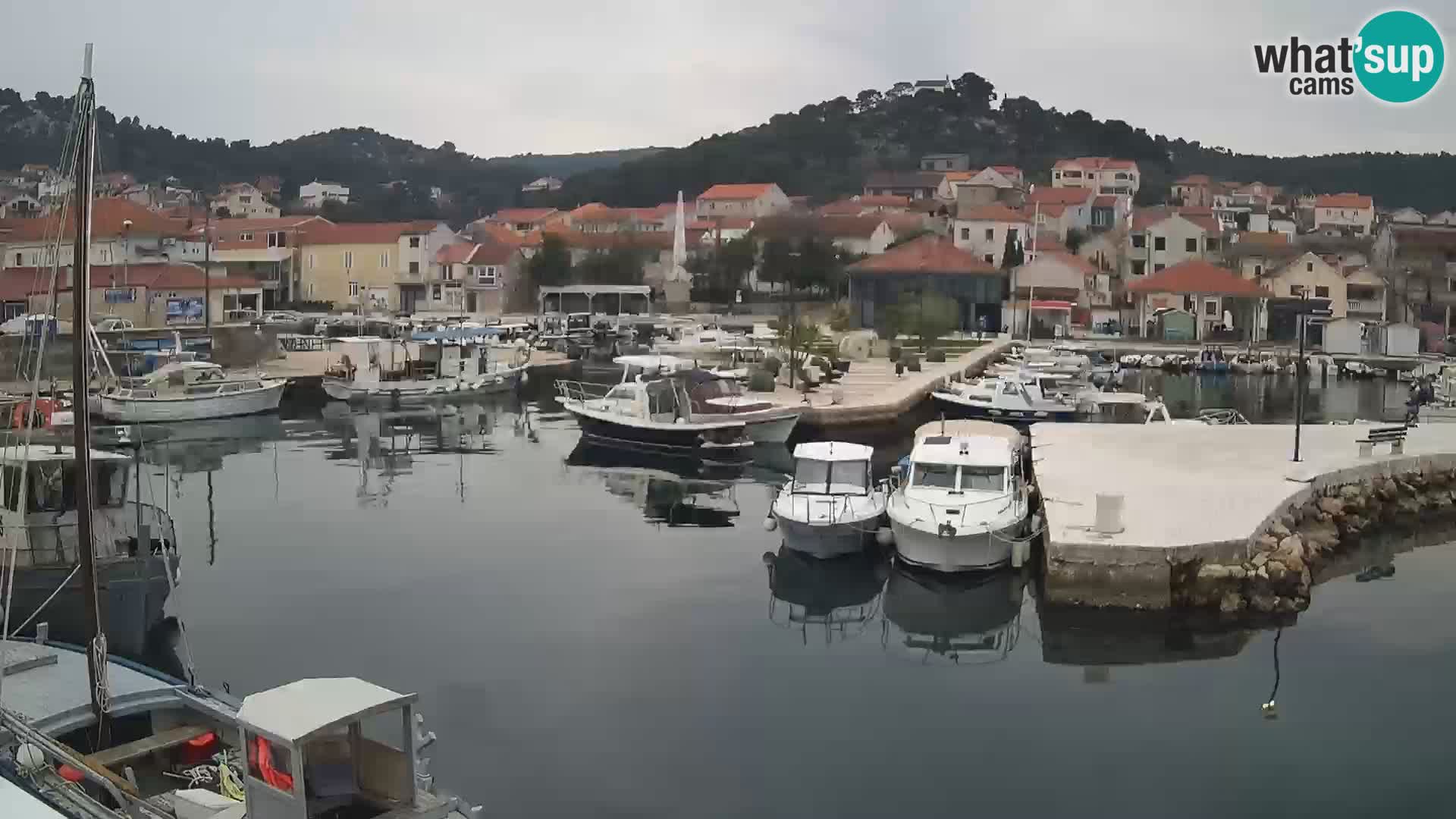 Web kamera Tkon – marina i grad