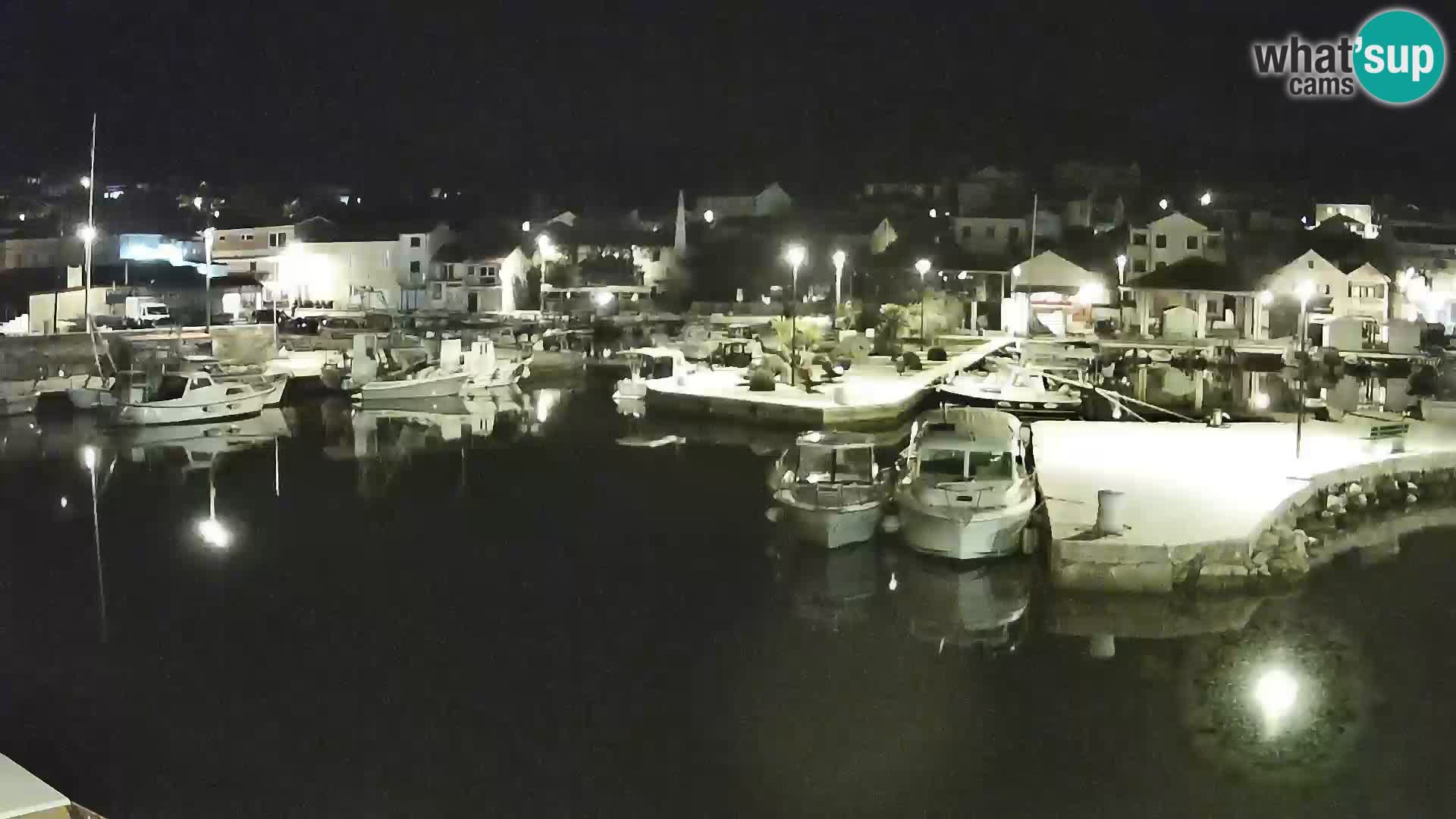 Webcam Tkon – marina and city